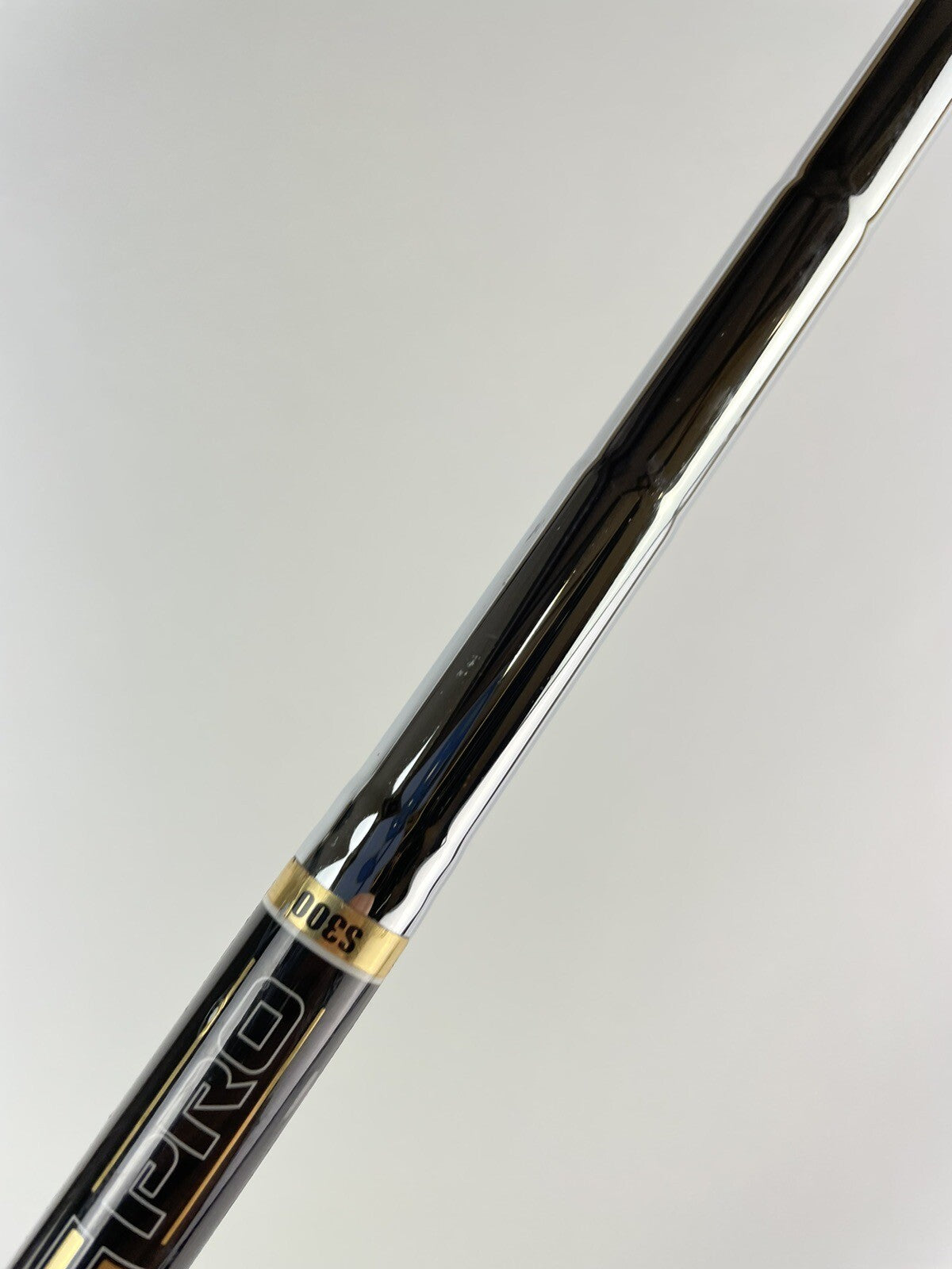 Dynamic Gold Pro Iron Shaft S300 Stiff Flex Steel 35.5" /0.355 Tapered /138745