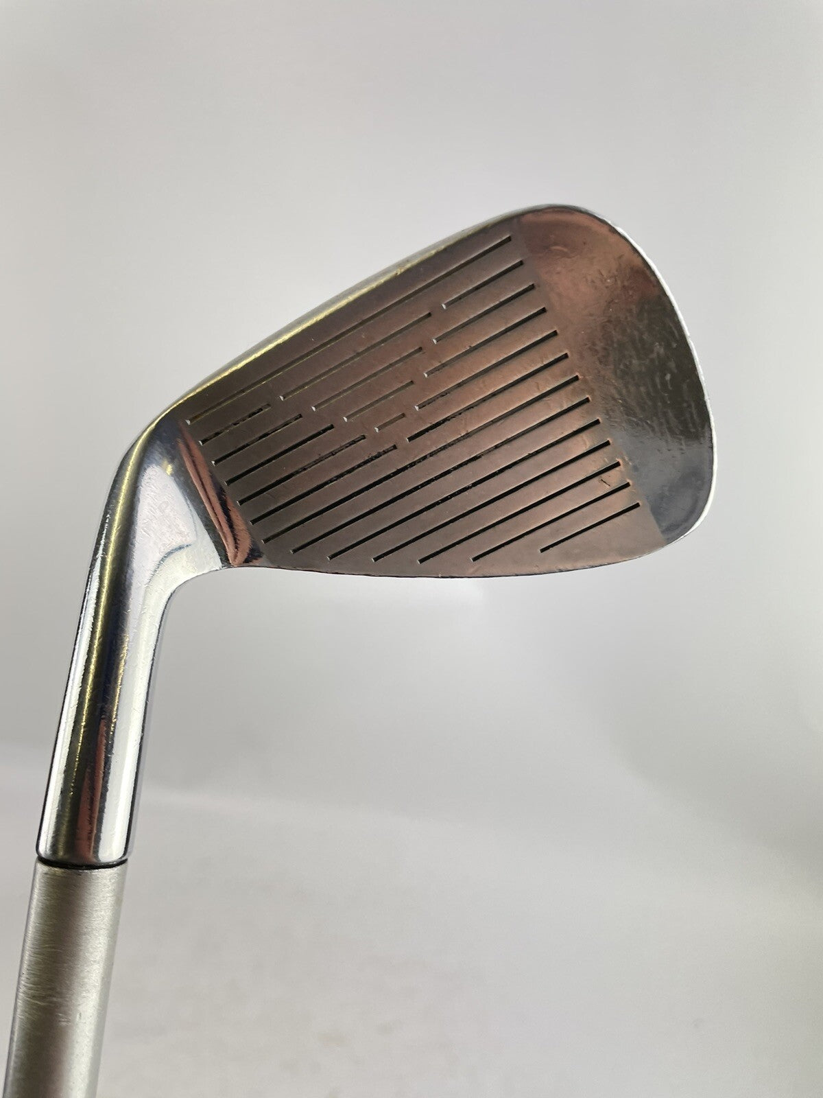 Wilson Staff Forged 6 Iron RM Midsize Stiff Graphite /Right Handed New Grip/720411