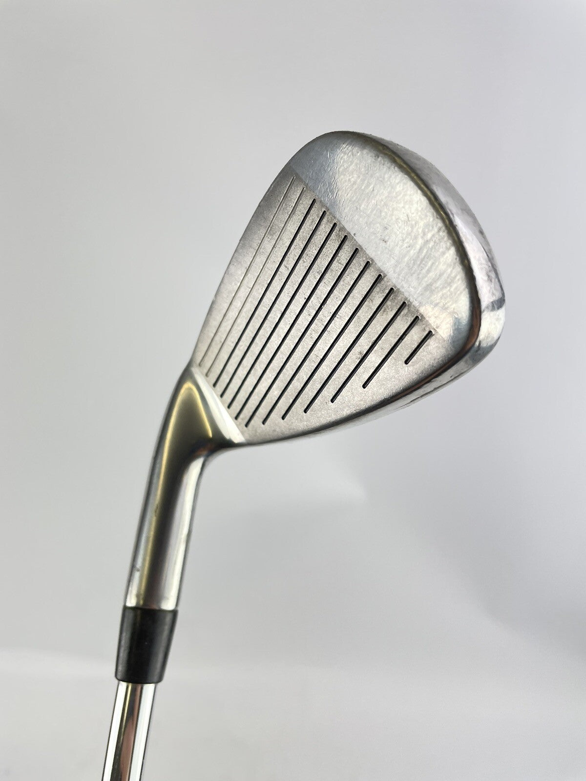 Wilson Golf 6 Iron Deep Red Regular Steel /Right /New Grip /717013