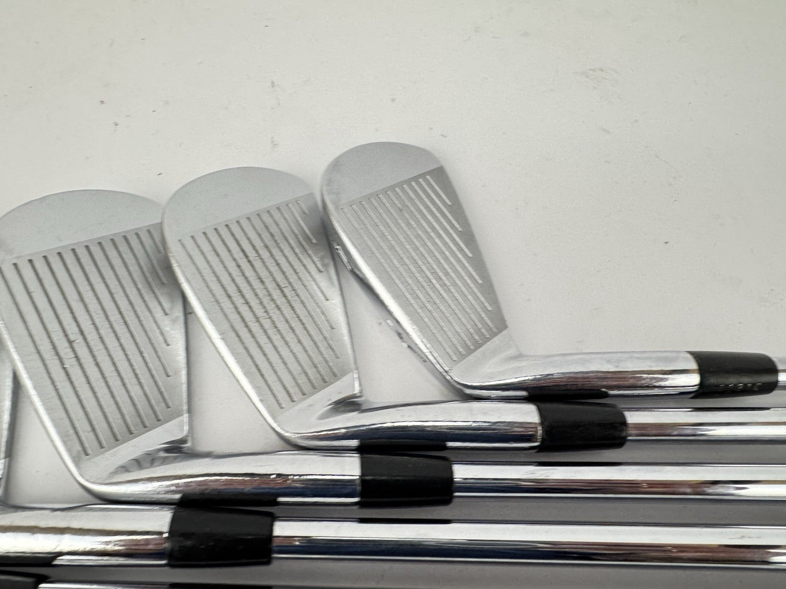 Mizuno MP68 Irons 4-PW Forged Project X 6.5 X Flex Steel -1/2” /New Grips /362037