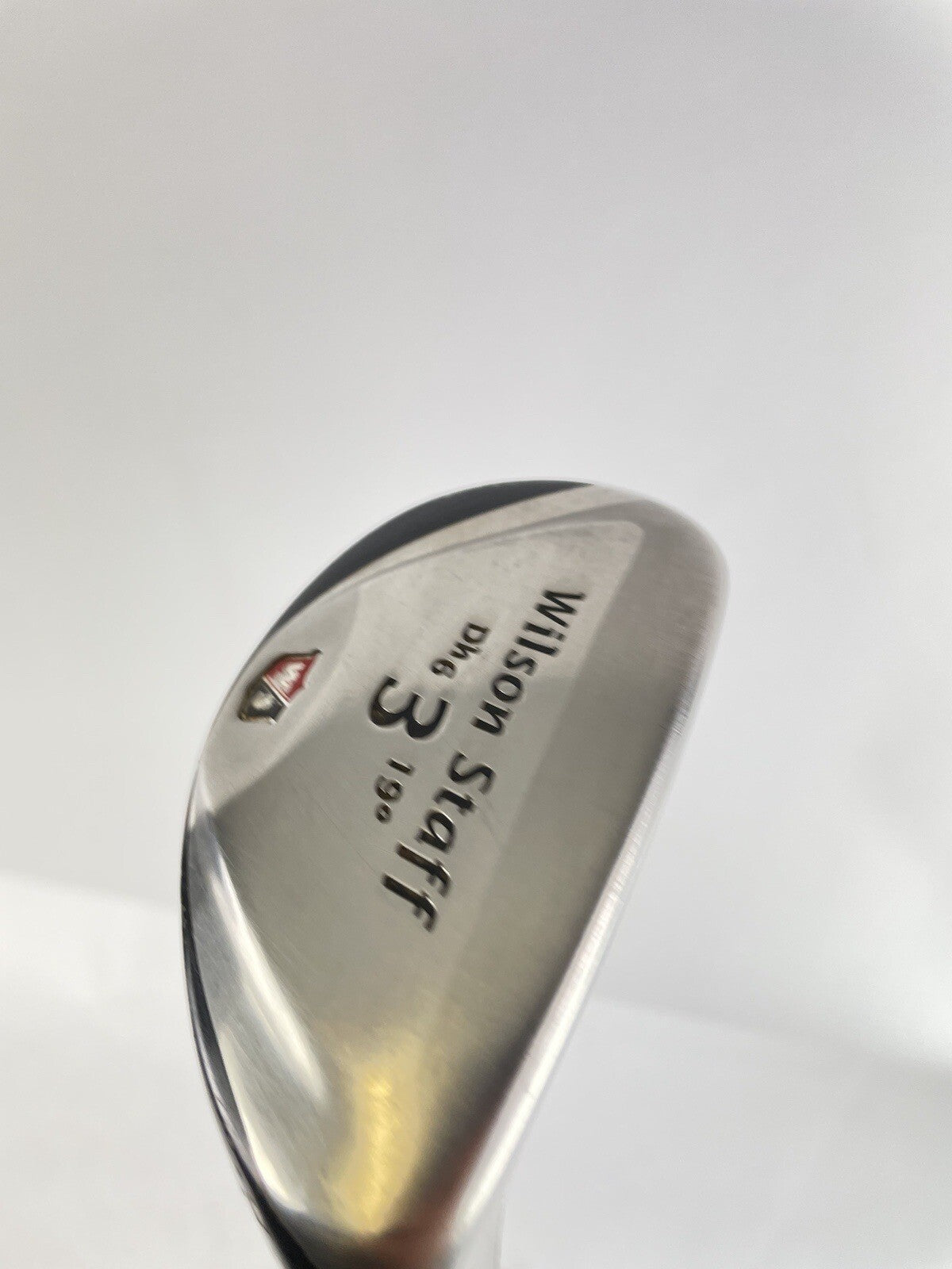 Wilson Staff 3 Hybrid 19* DH6 Ust Regular Graphite /Right Handed /Good Grip/99123