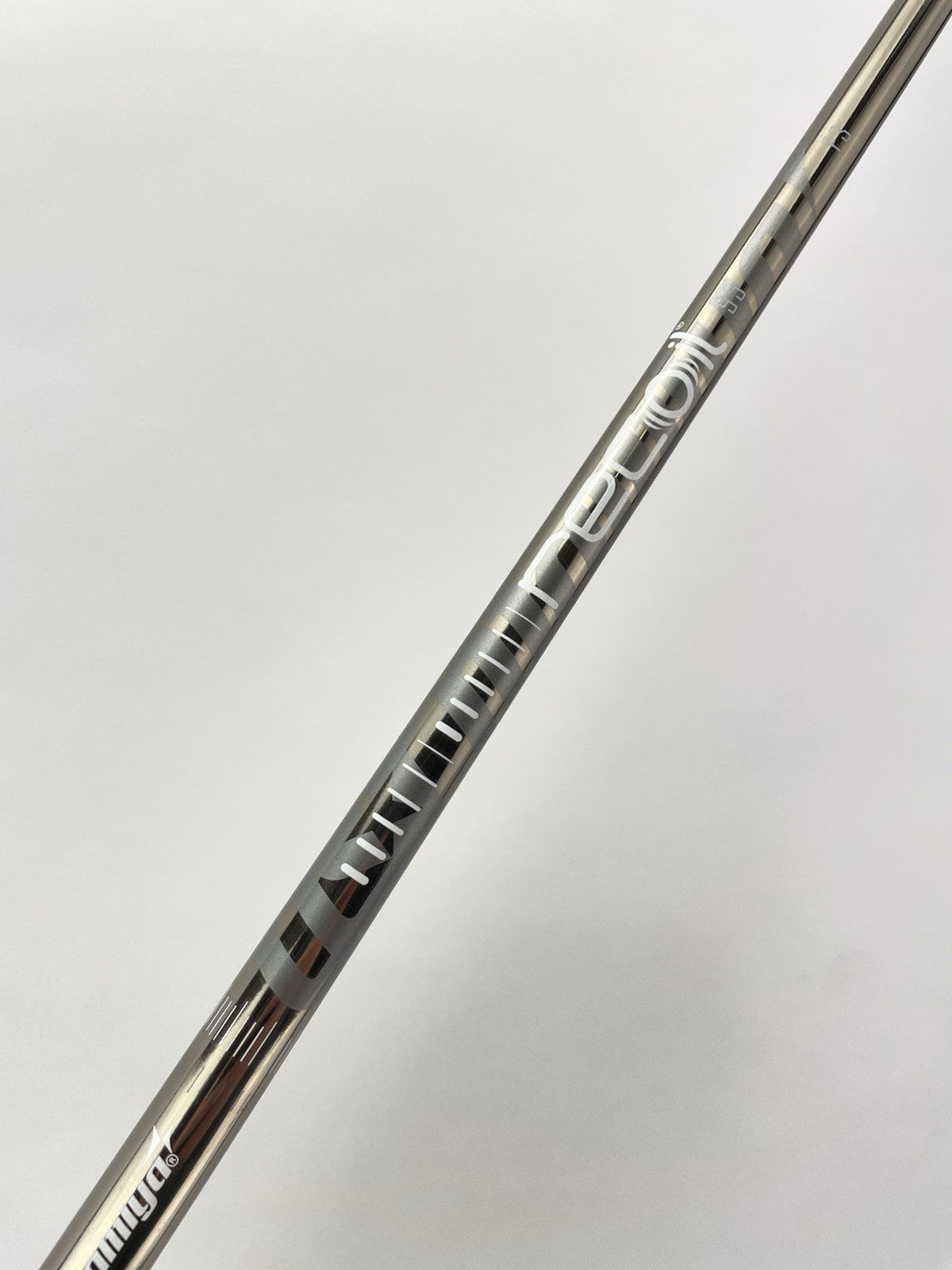 UST Recoil 95 Iron Shaft F3 Regular Flex Graphite 35.75” /0.355 Tapered /287510