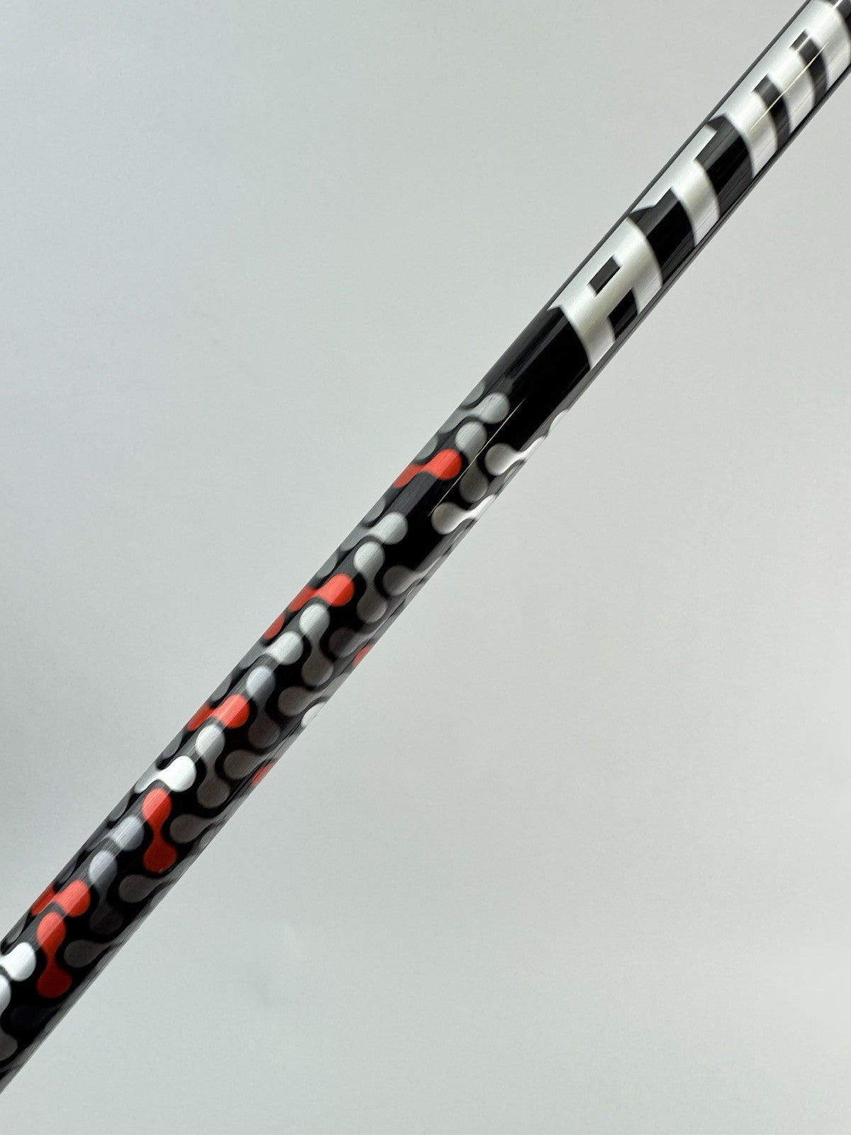Fujikura Atmos Iron Shaft Regular Flex Graphite 36” /0.355 Tapered /305941