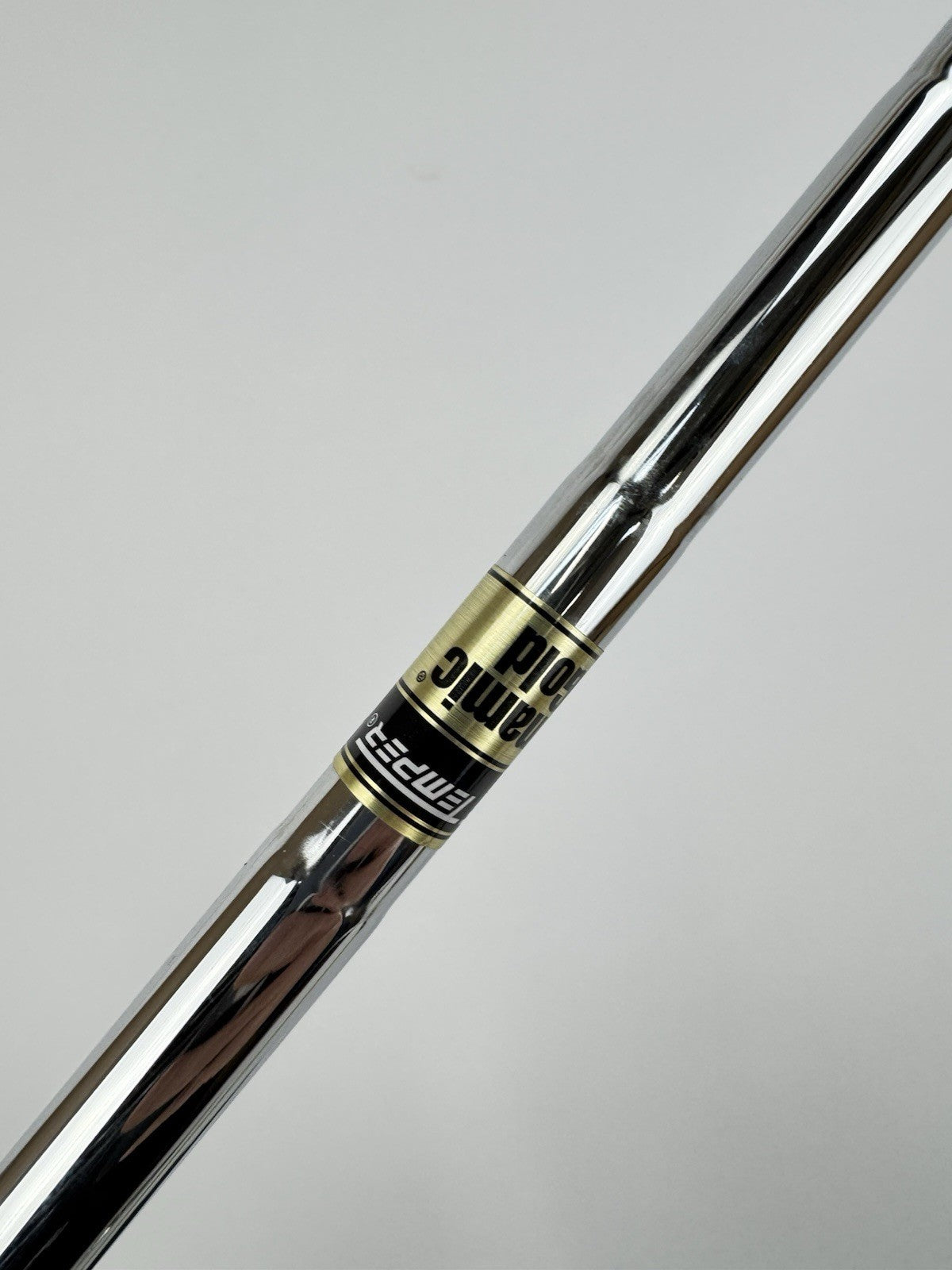 Dynamic Gold S300 Iron Shaft Stiff Flex Steel 35.75” /0.370 Parallel /328381
