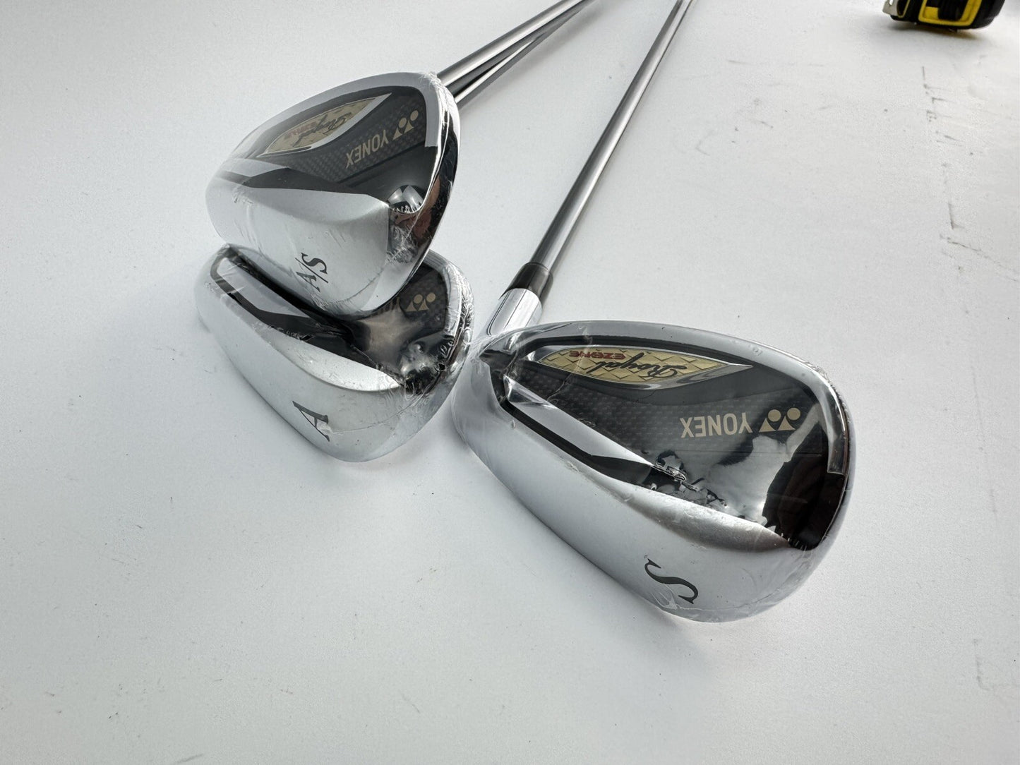 Yonex Royal Ezone Wedge Set 43*, 49*+55* Senior Graphite /Right /New /2160111