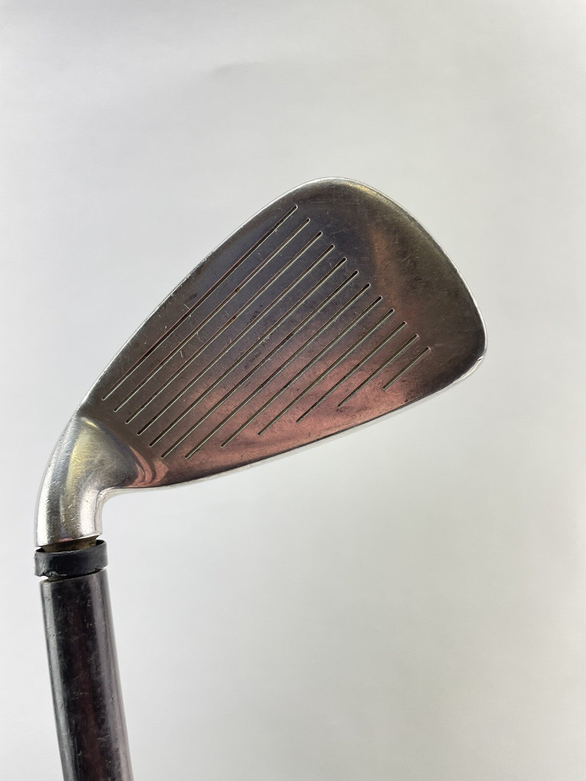Wilson 3 Iron Deep Red Fatshaft Stiff Flex Graphite /Right /New Grip /2115211