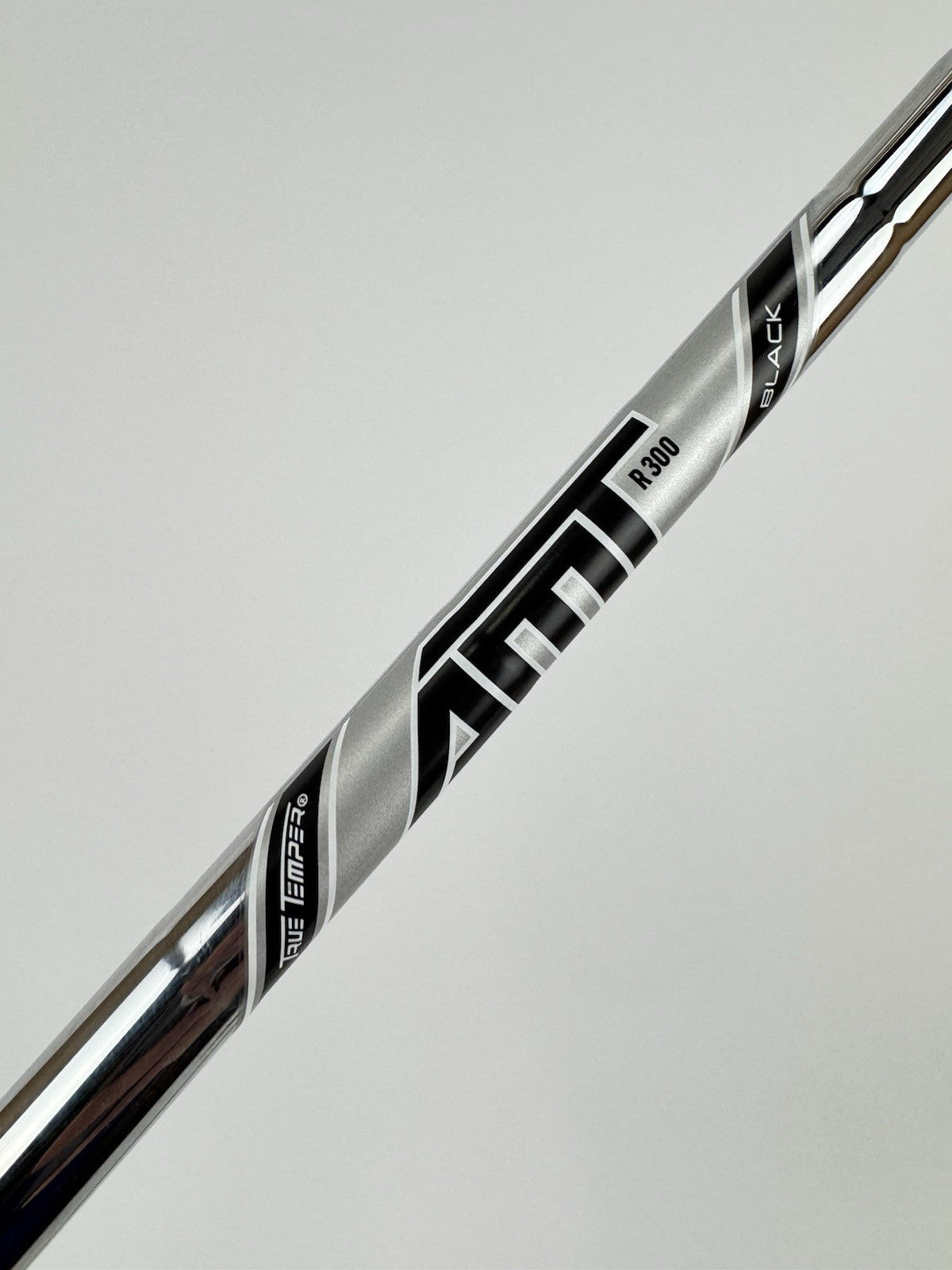 True Temper AMT Black Iron Shaft R300 Regular Flex Steel 35.75” /0.355 /328171