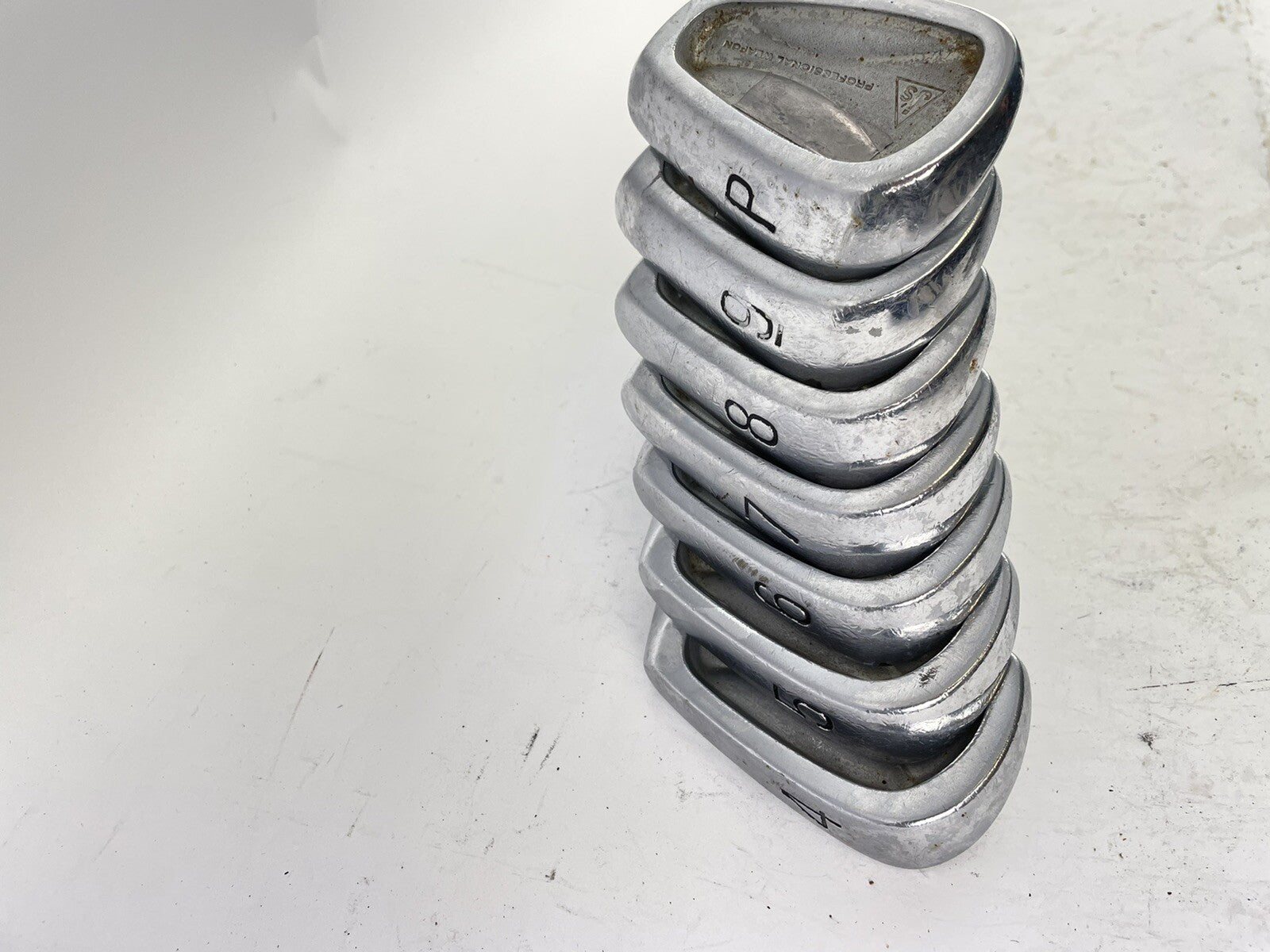 Bridgestone JS Irons Professional 4-PW Forged Regular Graphite /New Grips/33209