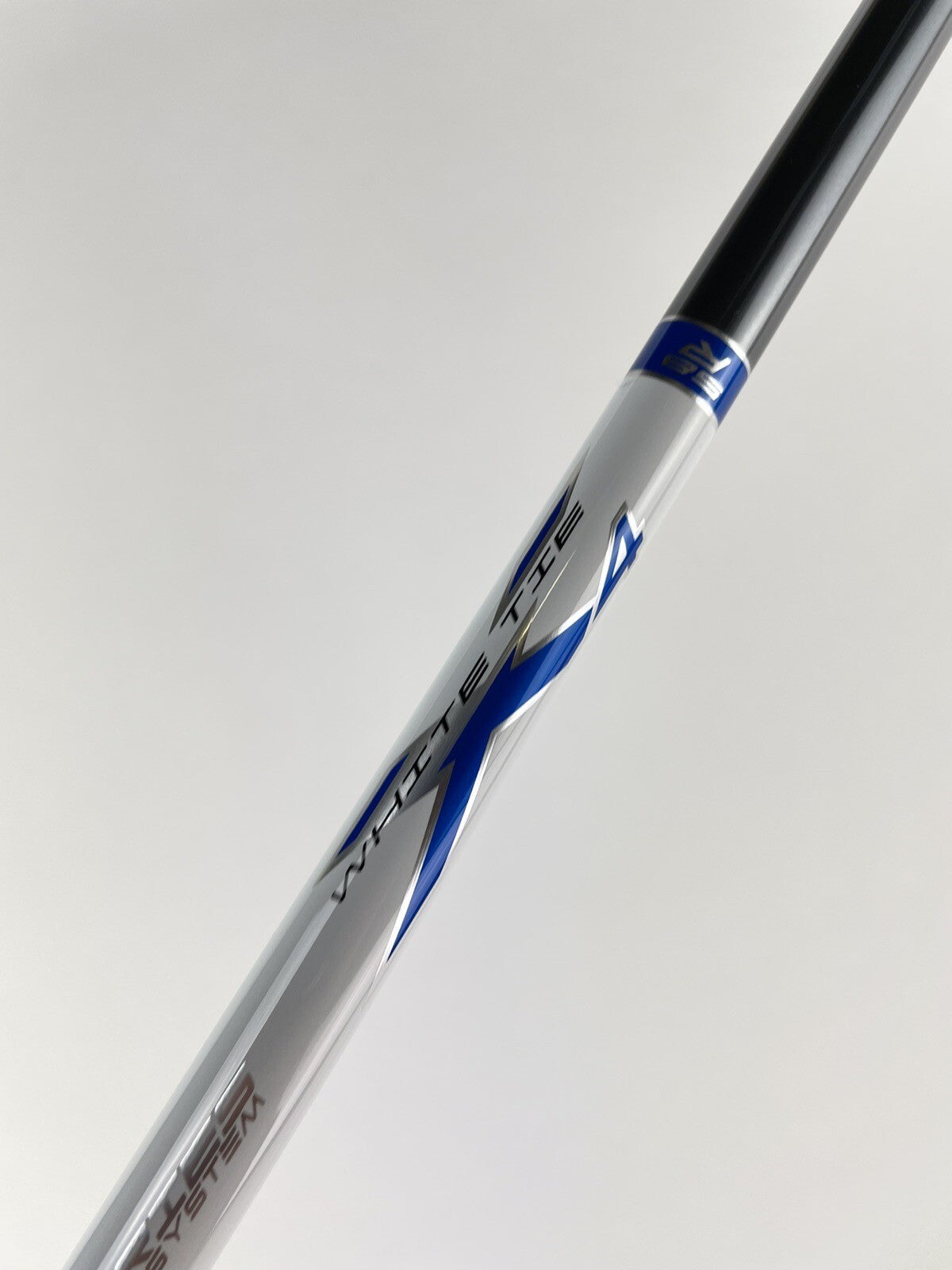Matrix Ozik White Tie Hybrid Shaft X4 Regular Graphite 42” /0.370 /New /138445