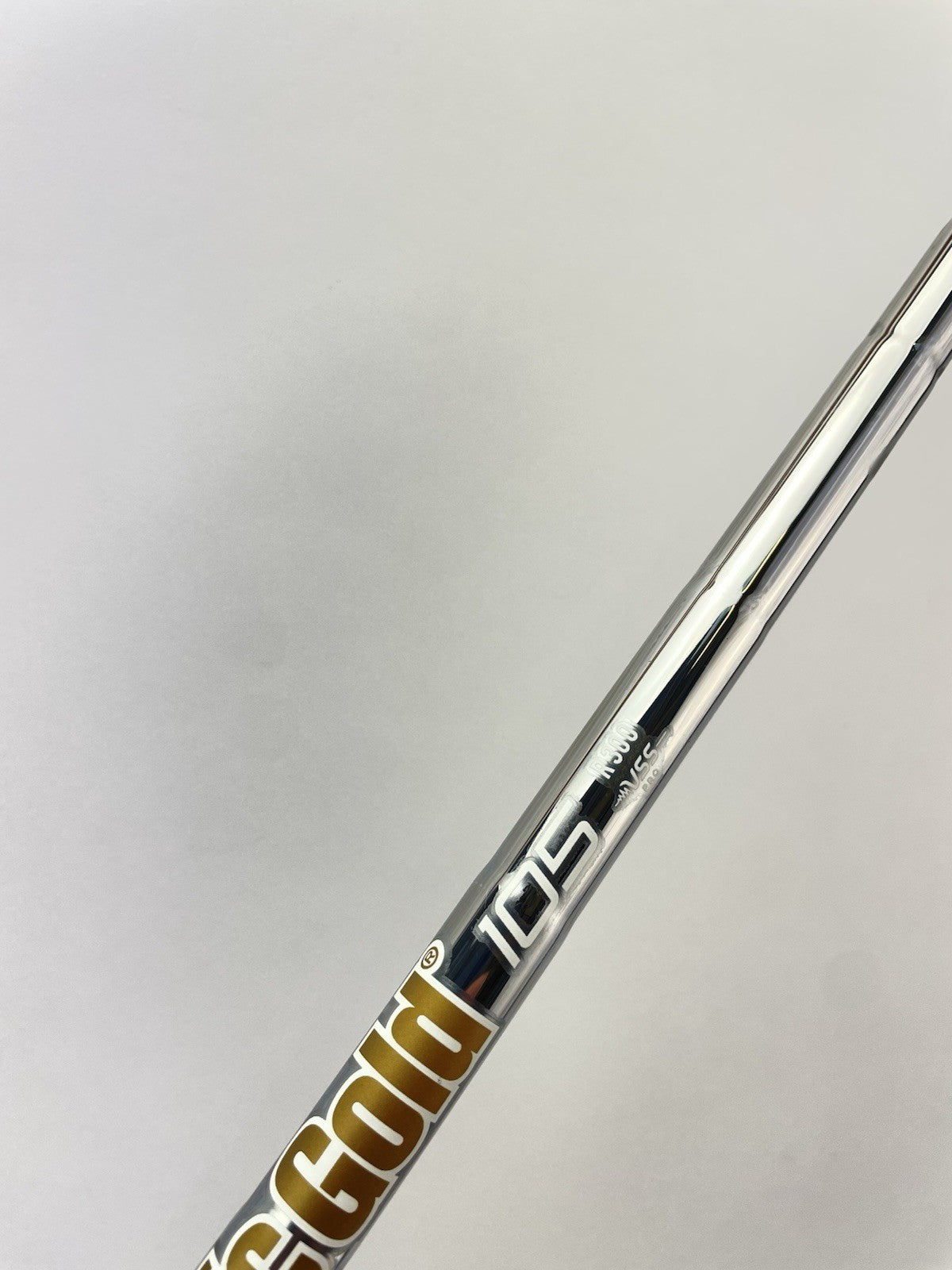 Dynamic Gold 105 Iron Shaft Regular Flex Steel 35.75” /0.355 Tapered /300196