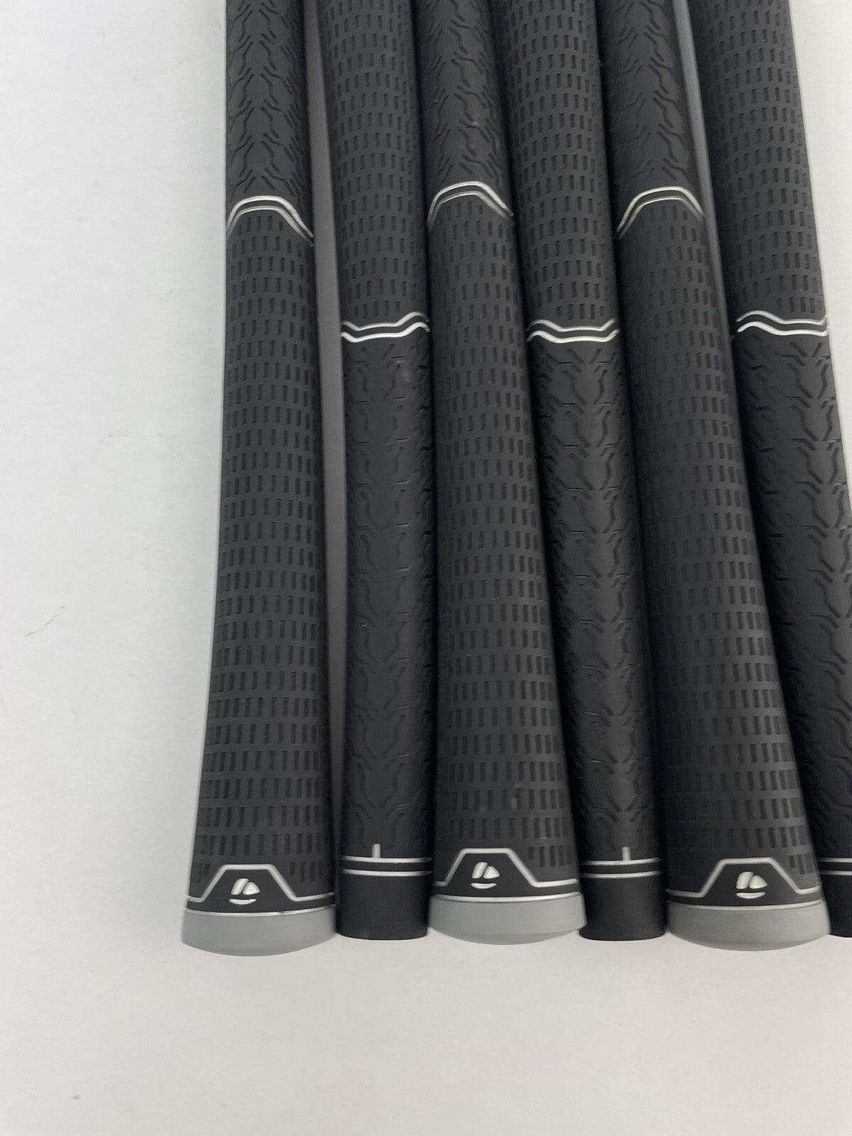 Lamkin Taylormade Golf Grips (6) Mens Standard /Black /Grey /Pulled /320603