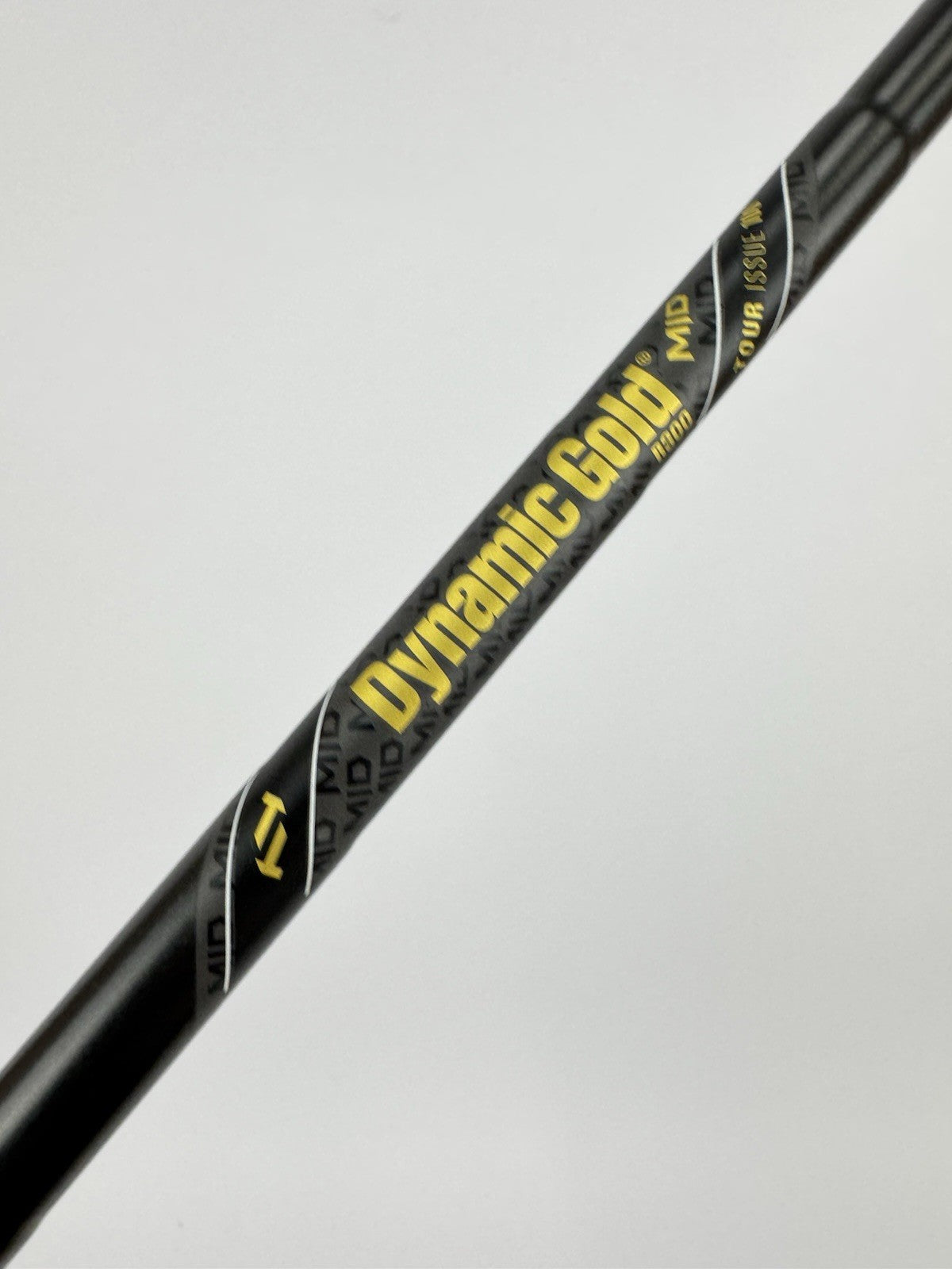 Dynamic Gold Tour Issue Iron Shaft Mid R300 Regular Steel Blackout 35.5” /327462