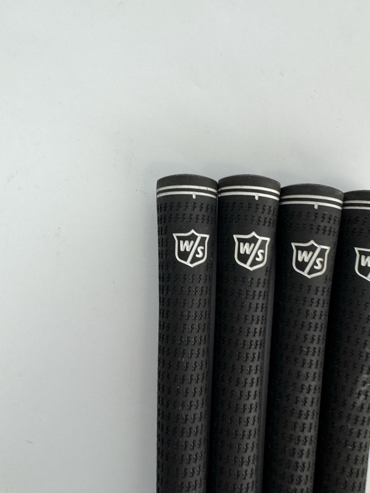 Lamkin Wilson Staff Golf Grips (4) Men’s Standard /Pulled /285843