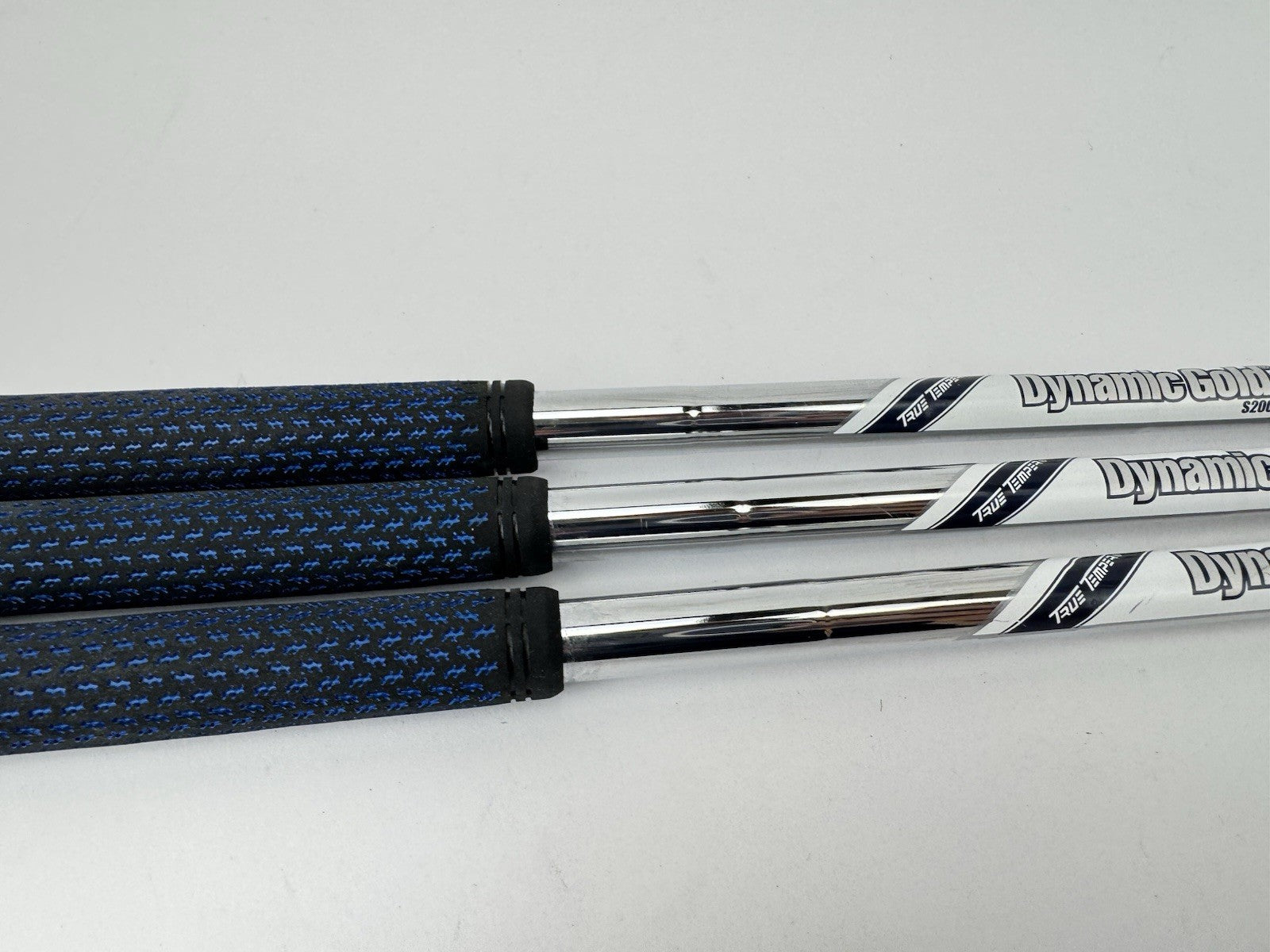 Dynamic Gold S200 Wedge Shaft Set (3) Tour Issue Stiff Steel 0.355 Tapered/344771