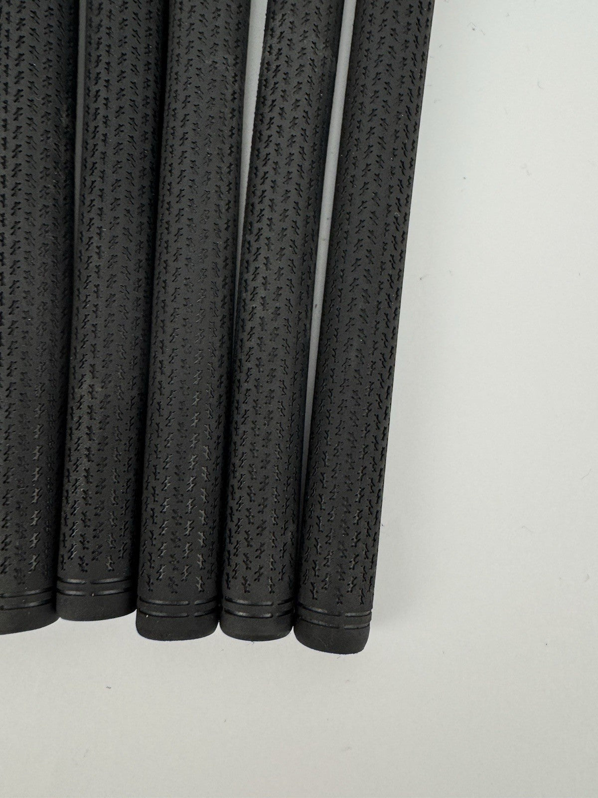 Lamkin Crossline 360 Golf Grips (6) Mens Standard /Black /Pulled /341655