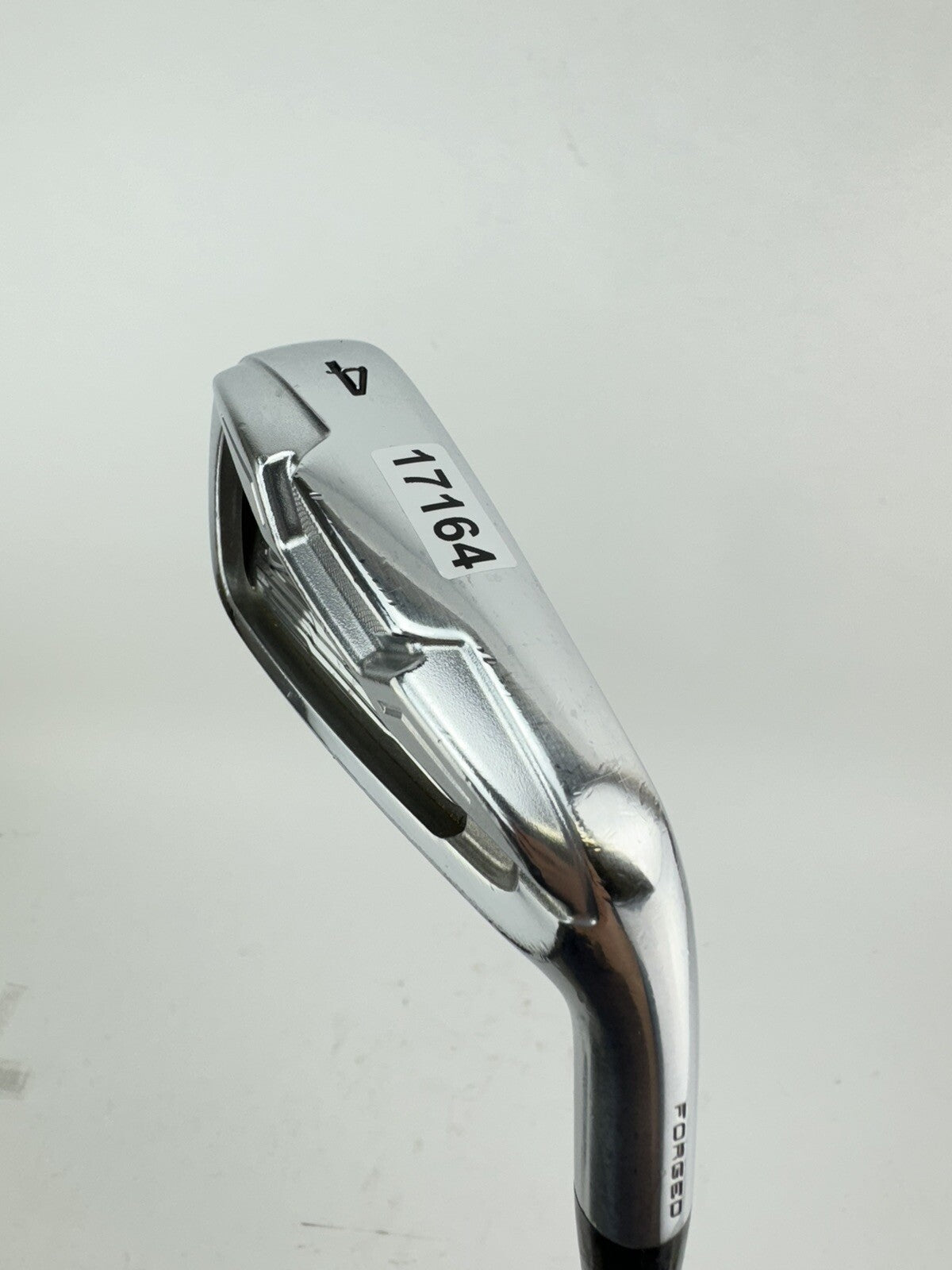 Nike Forged 4 Iron VRS Aldila CS Proto Stiff Graphite /Lamkin Crossline /1716419