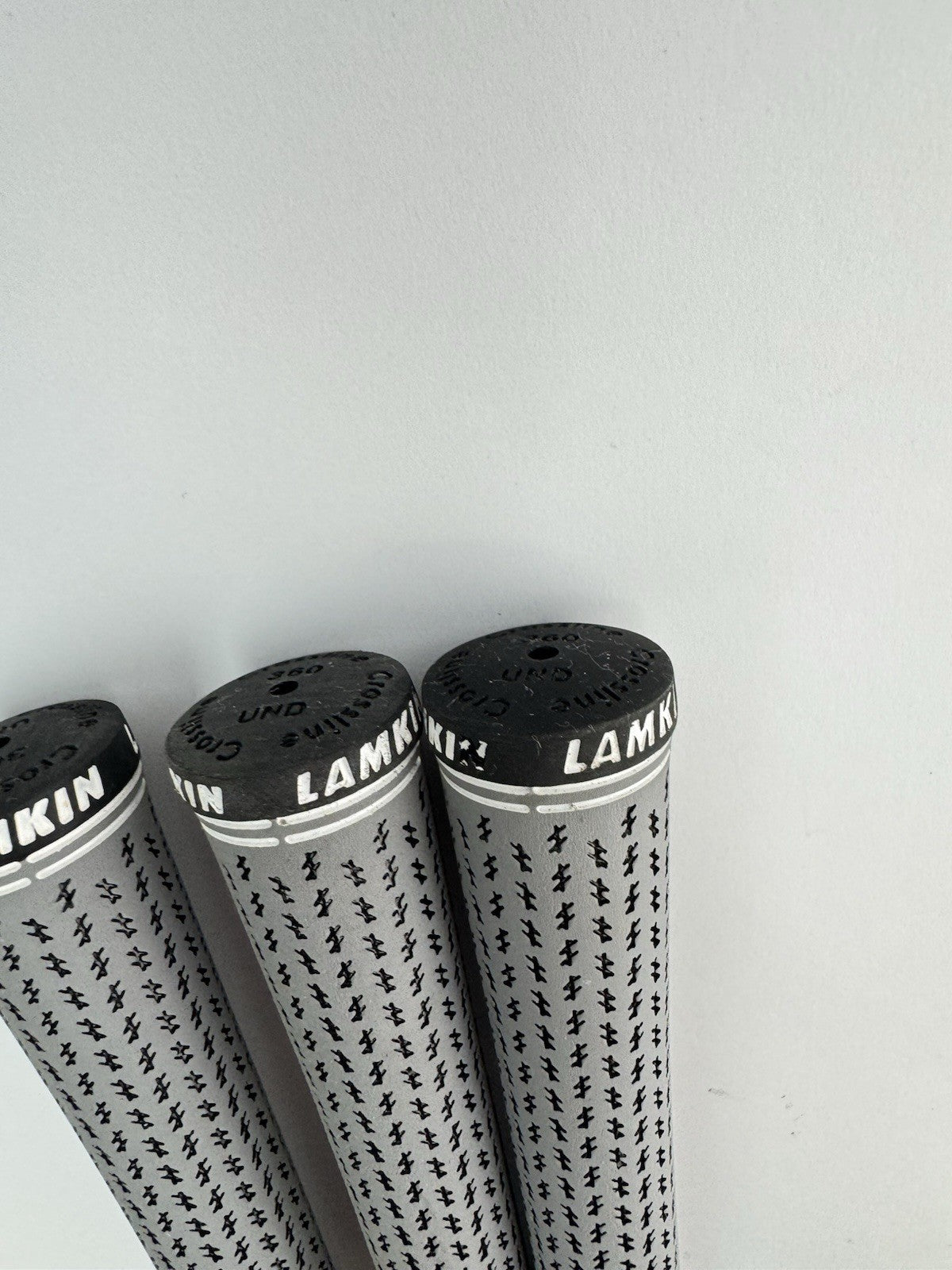 Lamkin Crossline 360 Ladies Golf Grips (3) Undersize /Grey/Black /343756