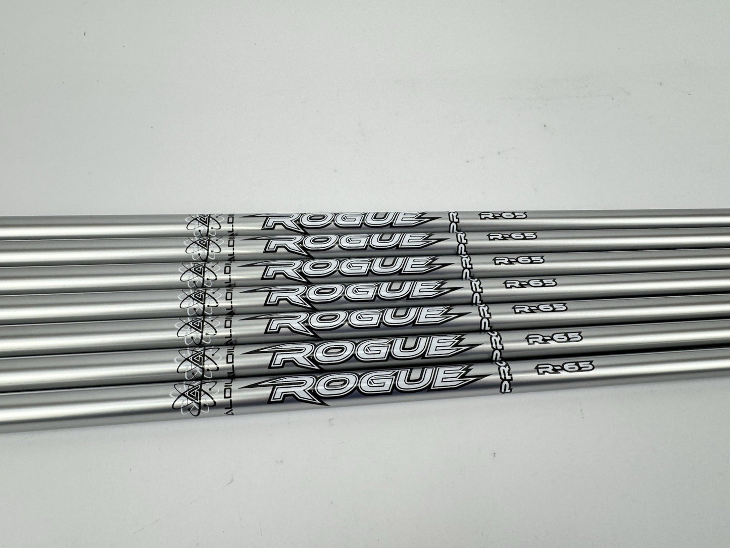 Aldila Rogue Pro Iron Shaft Set 4-PW Regular Flex Graphite 0.355 /Golf Pride Mid0