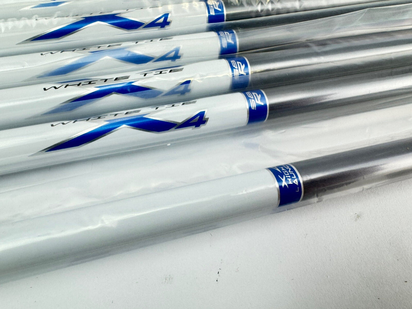 Matrix Iron Shaft Set (7) White Tie Regular Graphite 42” /0.370 Parallel /223925
