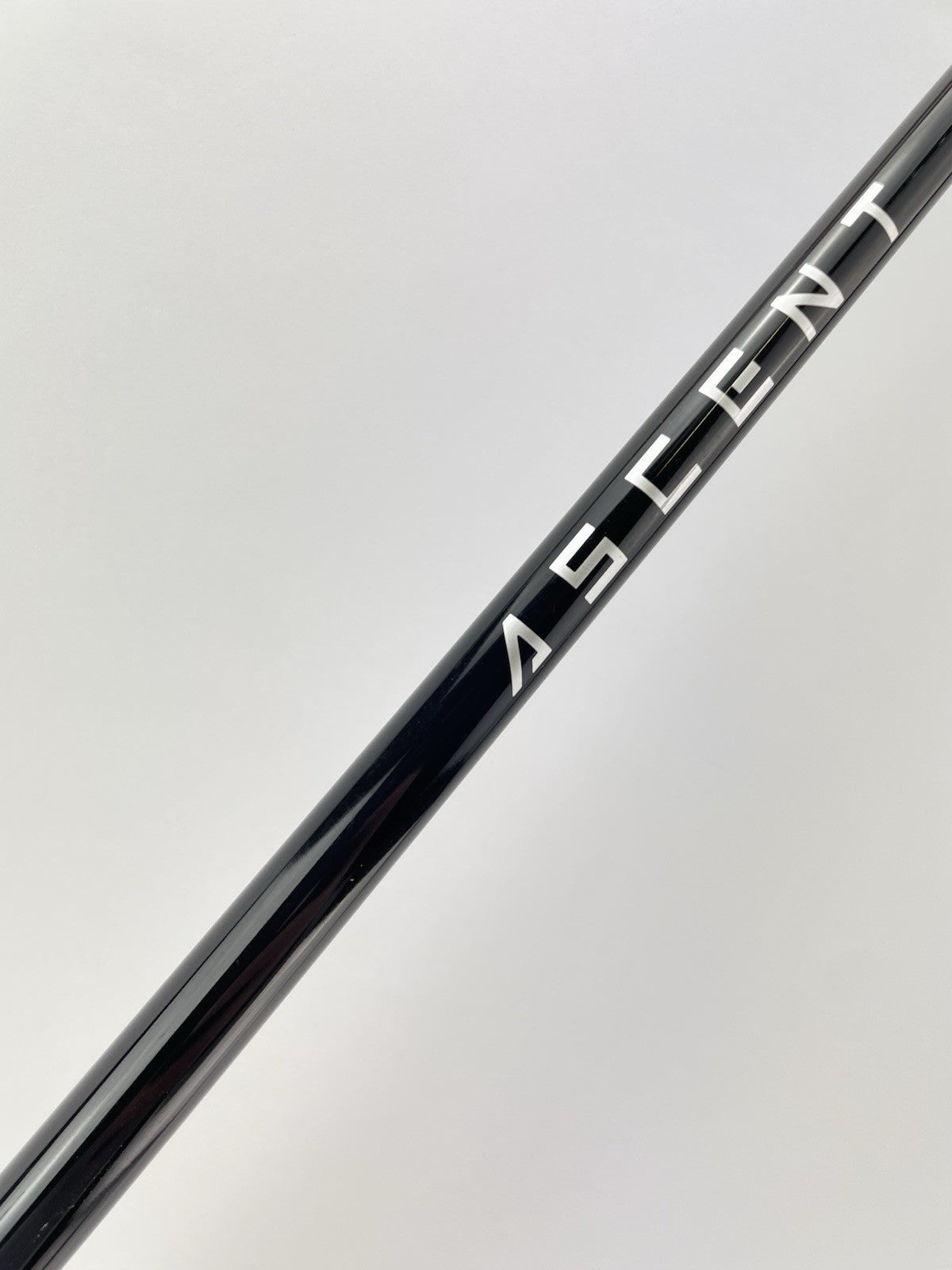 Aldila Ascent 40 Iron Shaft Womens Flex Graphite 34.5” / 0.370 Parallel / 299741