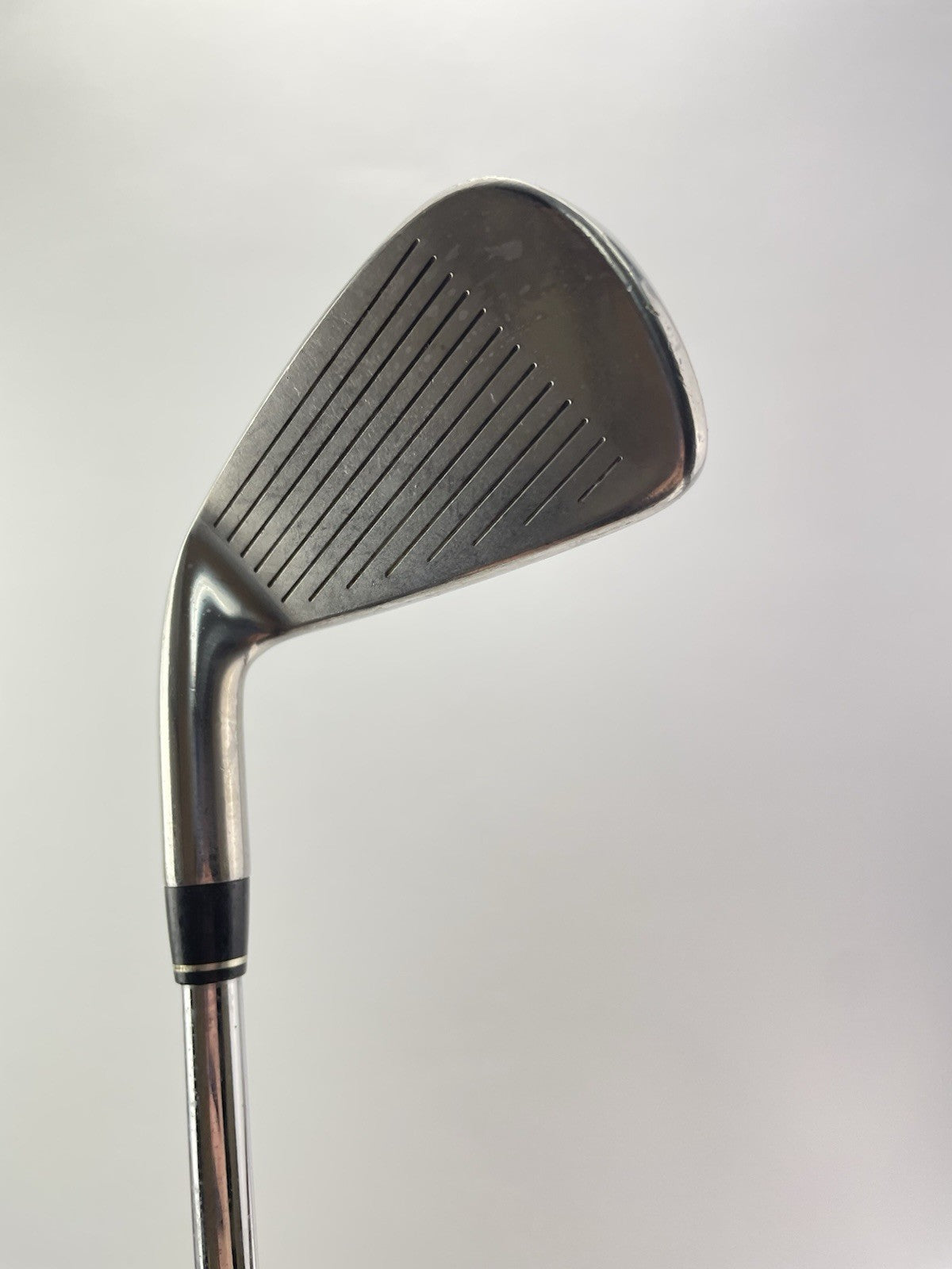 Taylormade Golf 4 Iron 320 Regular Flex Steel /Right Handed /New Grip /282489
