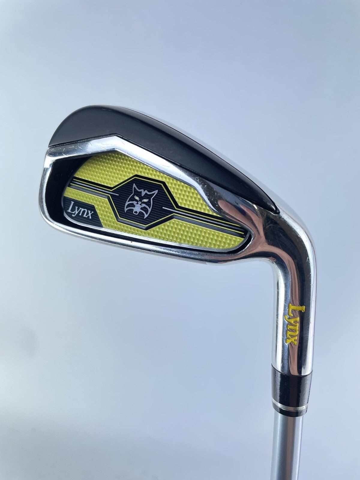 Lynx Golf Mens 6 Iron Regular Flex Graphite /Right Handed /New Grip /138160