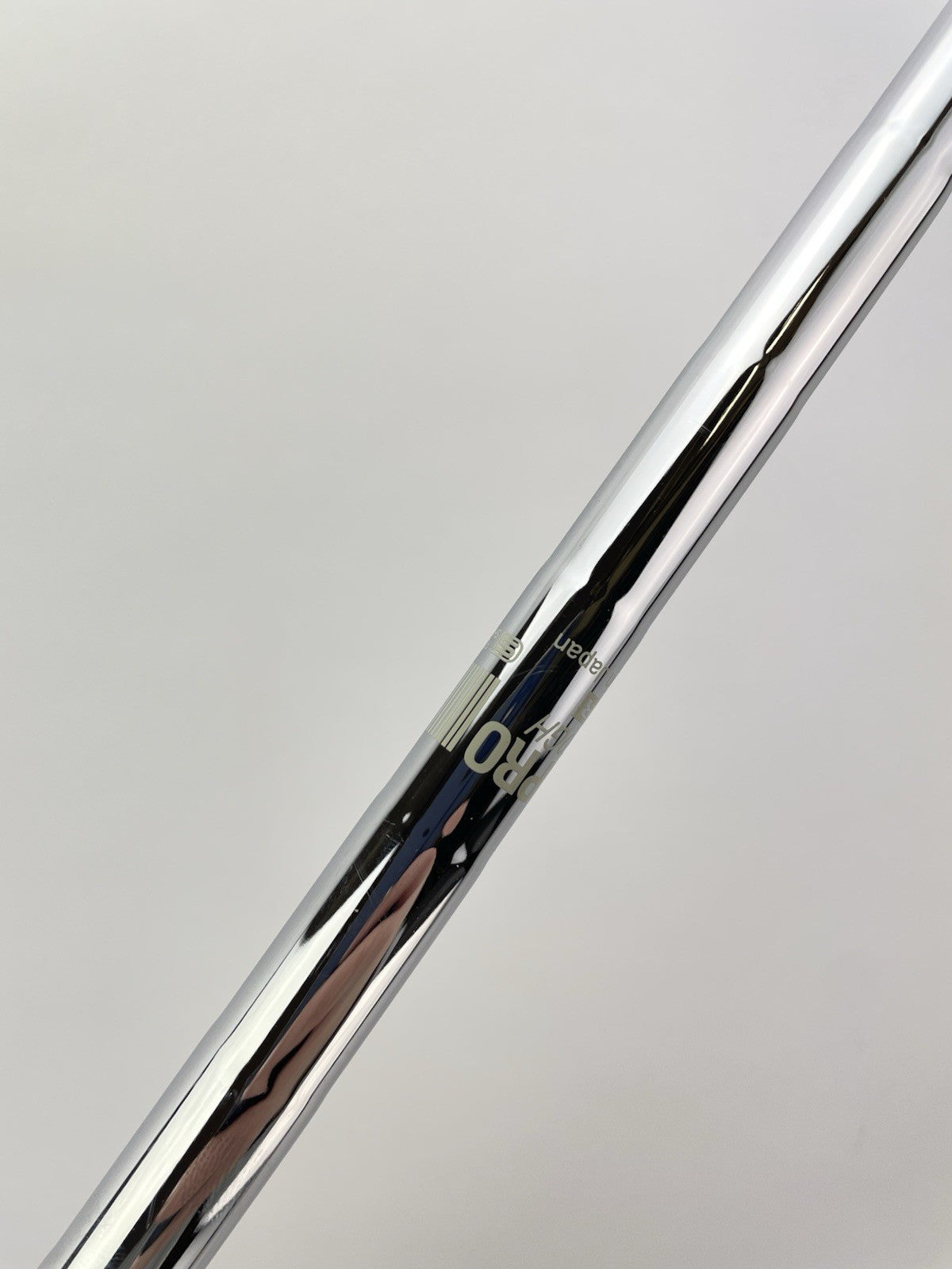 Nippon 950GH Iron Shaft Regular Flex Steel 35.5” /0.355 Tapered/284015
