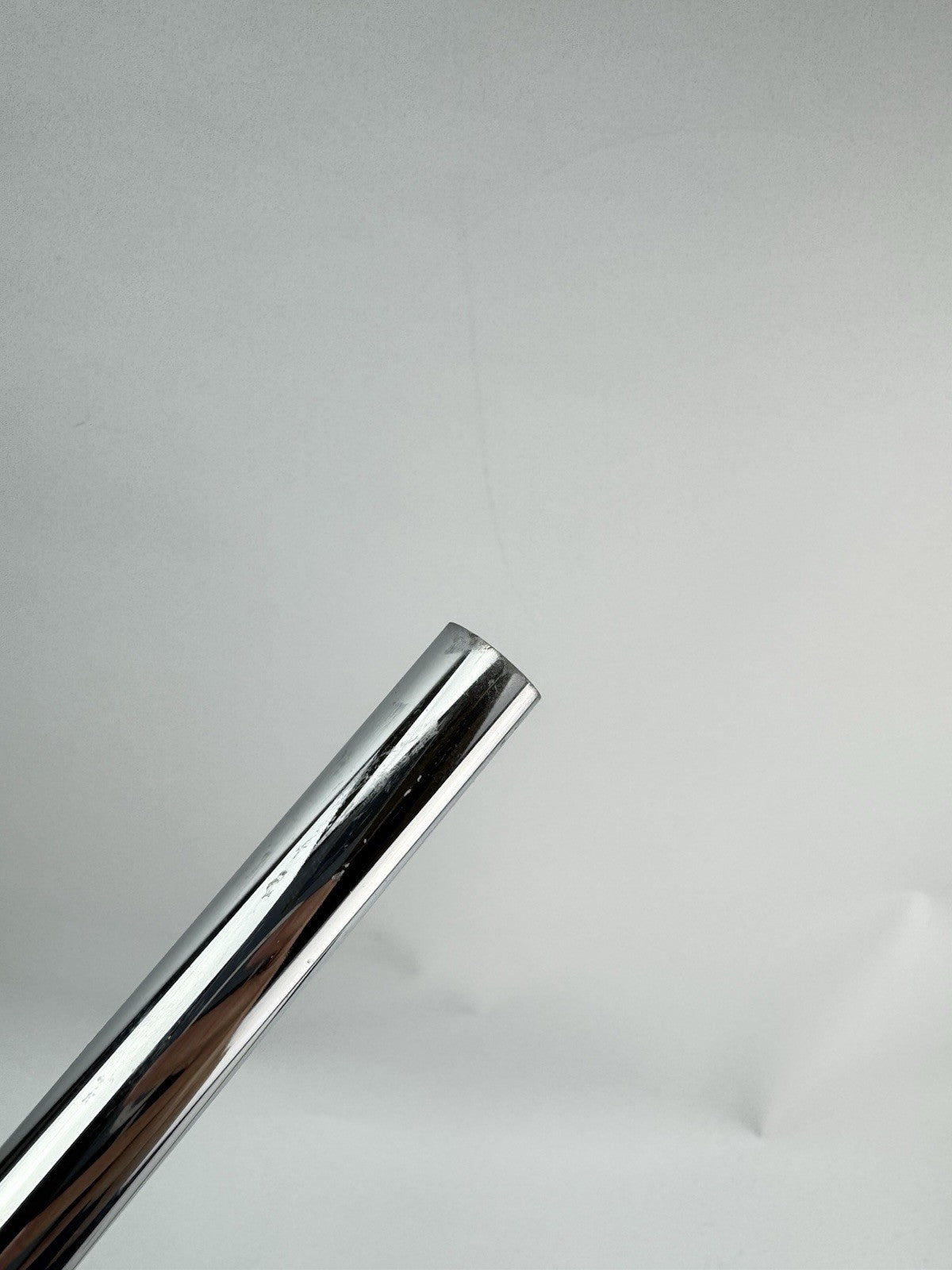 Dynamic Gold X100 Iron Shaft Extra Stiff Steel (X Flex) 34.75” /0.355 /2924210