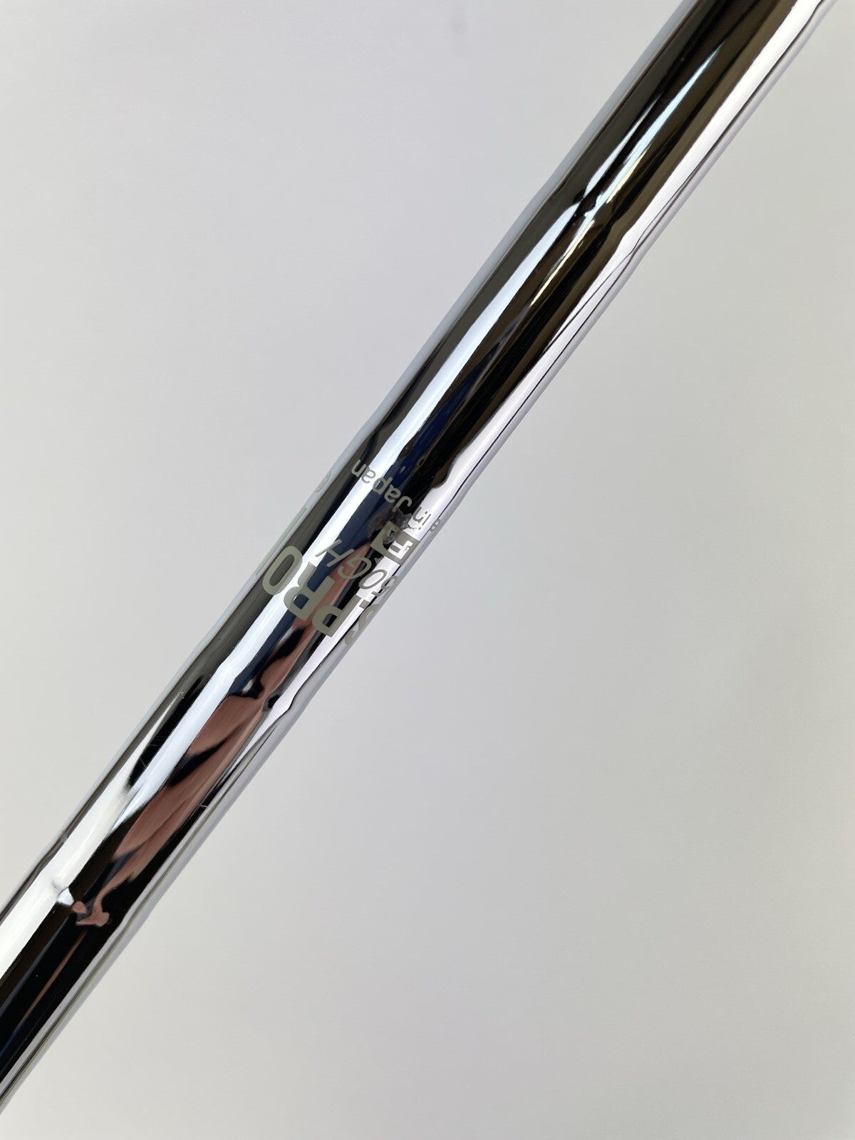 Nippon 950GH Iron Shaft Regular Flex Steel 35.25" /0.370 Parallel /154122