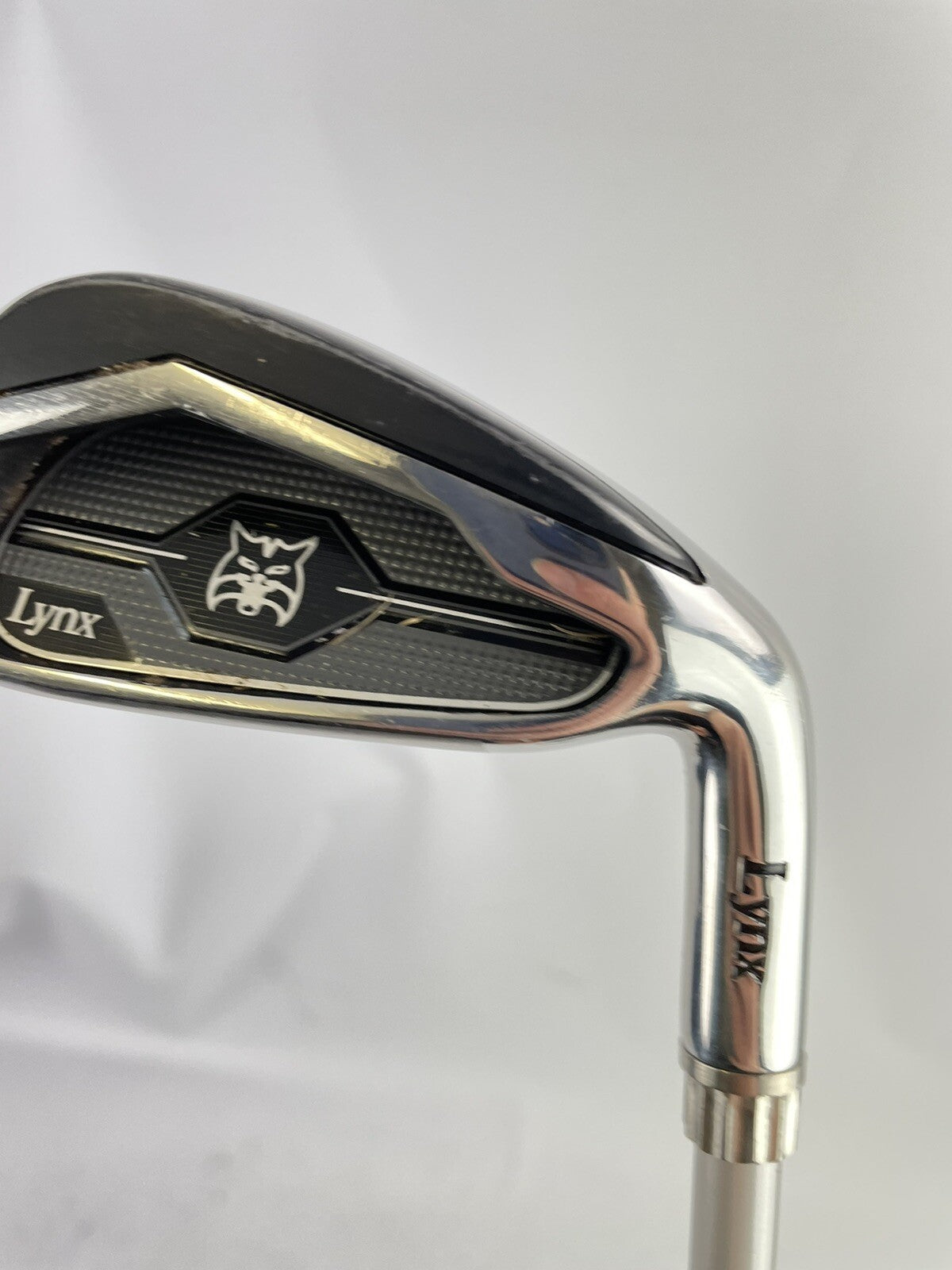 Lynx Golf 6 Iron UST Regular Flex Graphite /Right Handed /Demo /80642