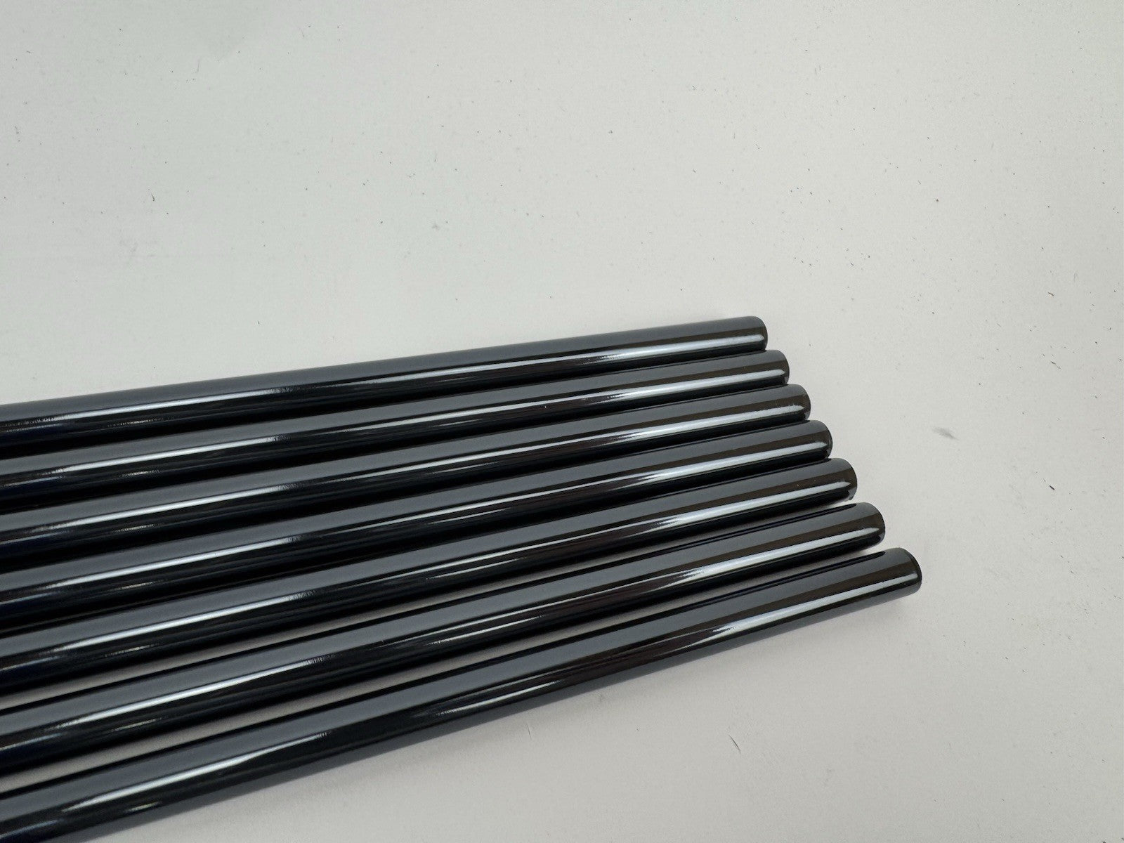 UST Recoil Dart Iron Shaft Set (7) 75 F2 Senior Graphite 41” /0.370 Parallel5