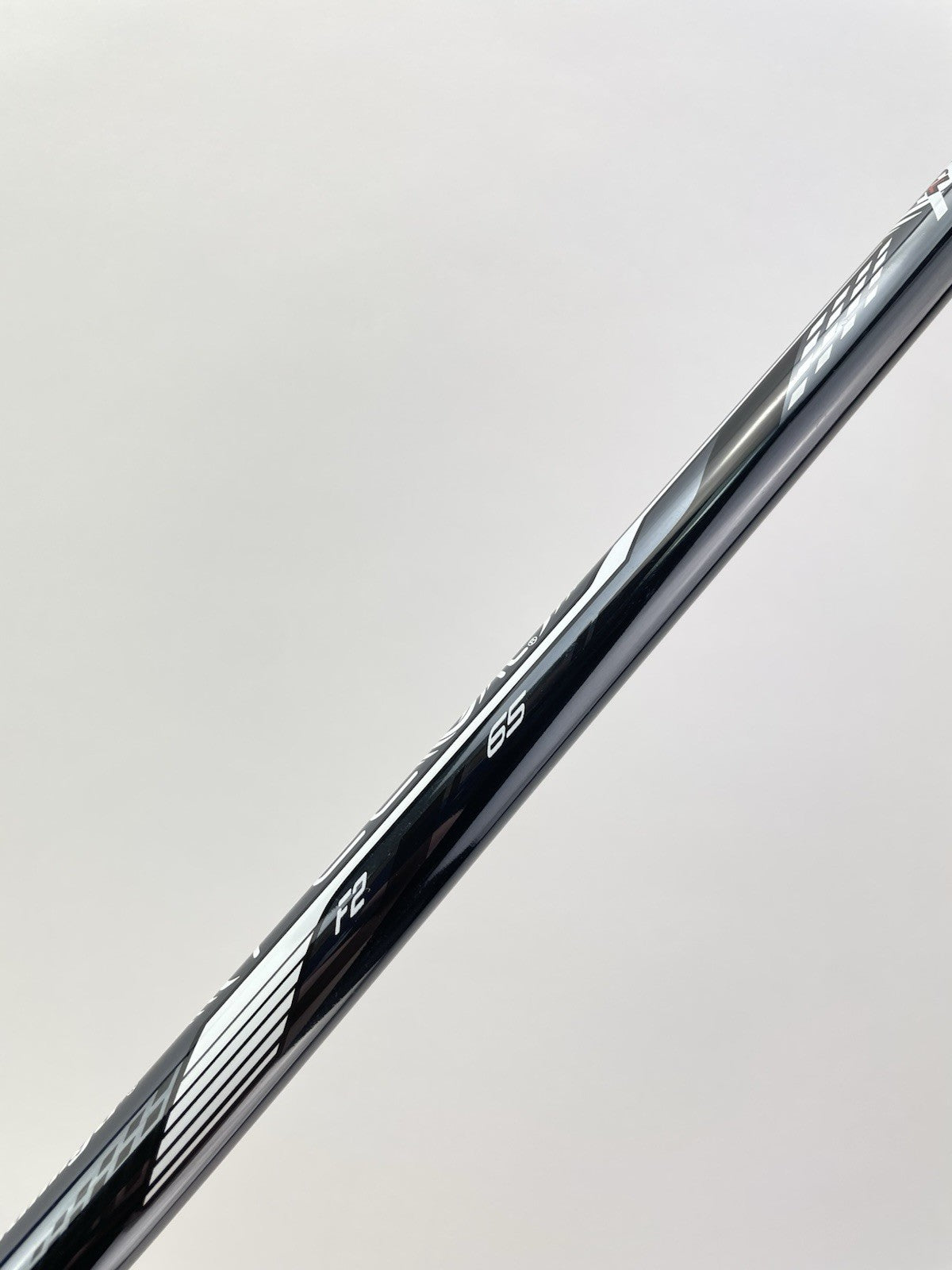 UST Recoil Dart Iron Shaft 65 F2 Senior Flex Graphite 35” /0.355 /Lamkin/305547