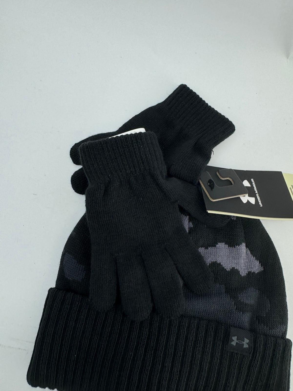 Boys Under Armour Beanie And Gloves Set Black Camouflage Kids Brand New/ 300692