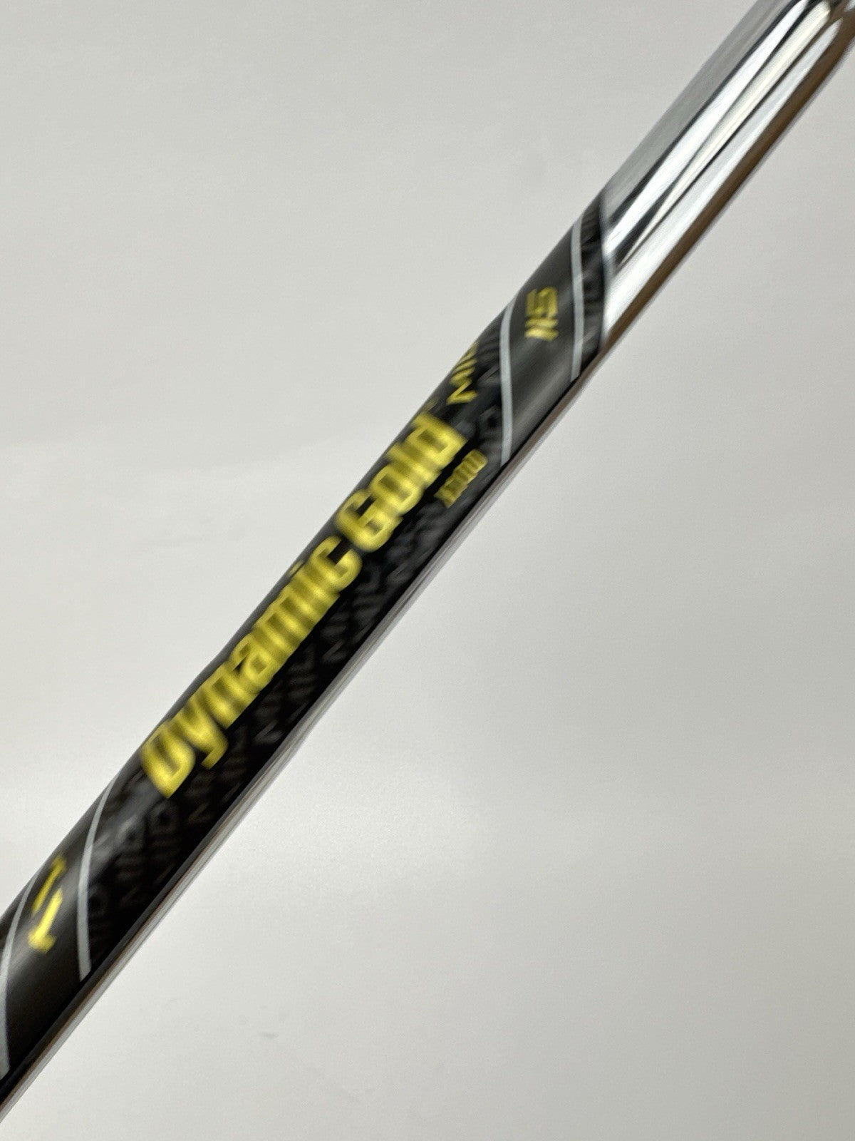 Dynamic Gold Mid 115 Iron Shaft X100 X Flex Steel 35” /0.355 Tapered /350395