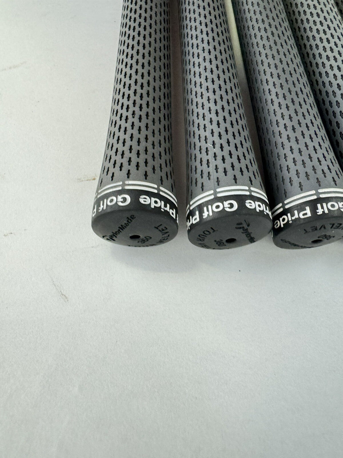 Golf Pride Tour Velvet 360 Taylormade Grips (6) /Standard /Grey /Pulled /299775