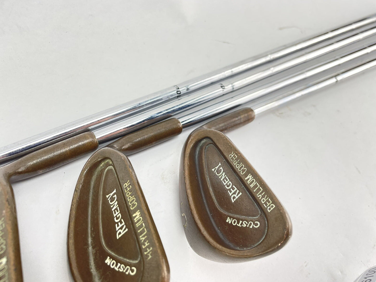 Beryllium Copper Irons Regency 7,9,PW + SW Regular Steel /Right /New Grips/160912