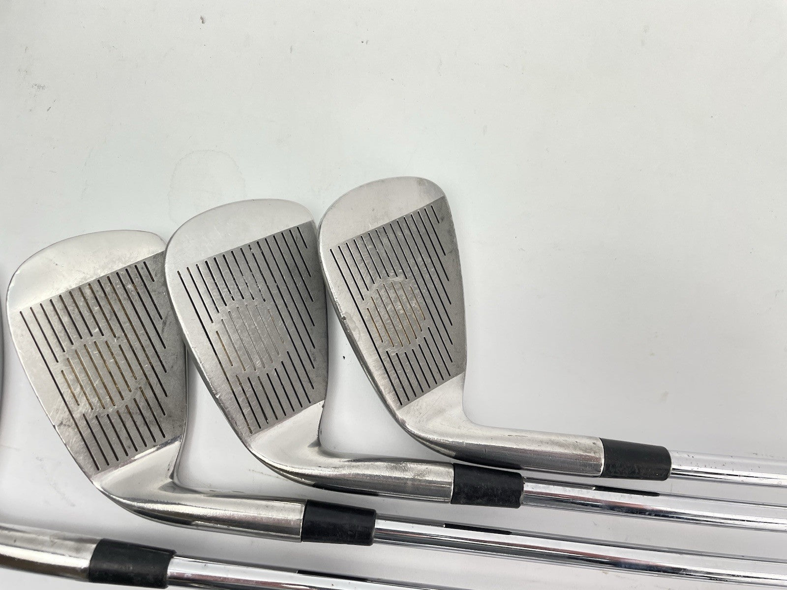 Howson Golf Iron Set 3-PW Regular Flex Steel /Right Handed /New Grips /271747