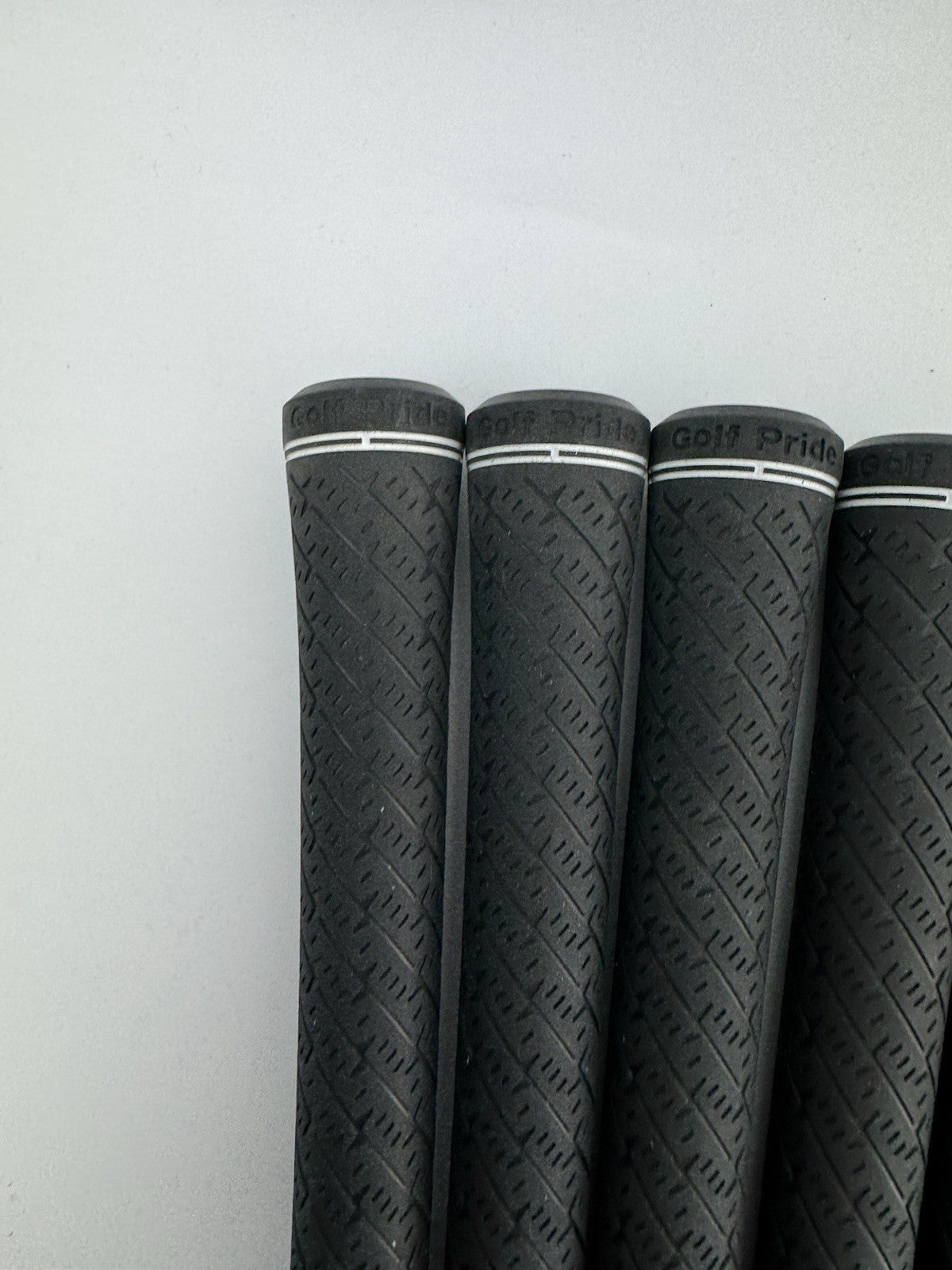 Golf Pride Callaway Z-Grips (5) Standard /Black /White /Pulled /297534