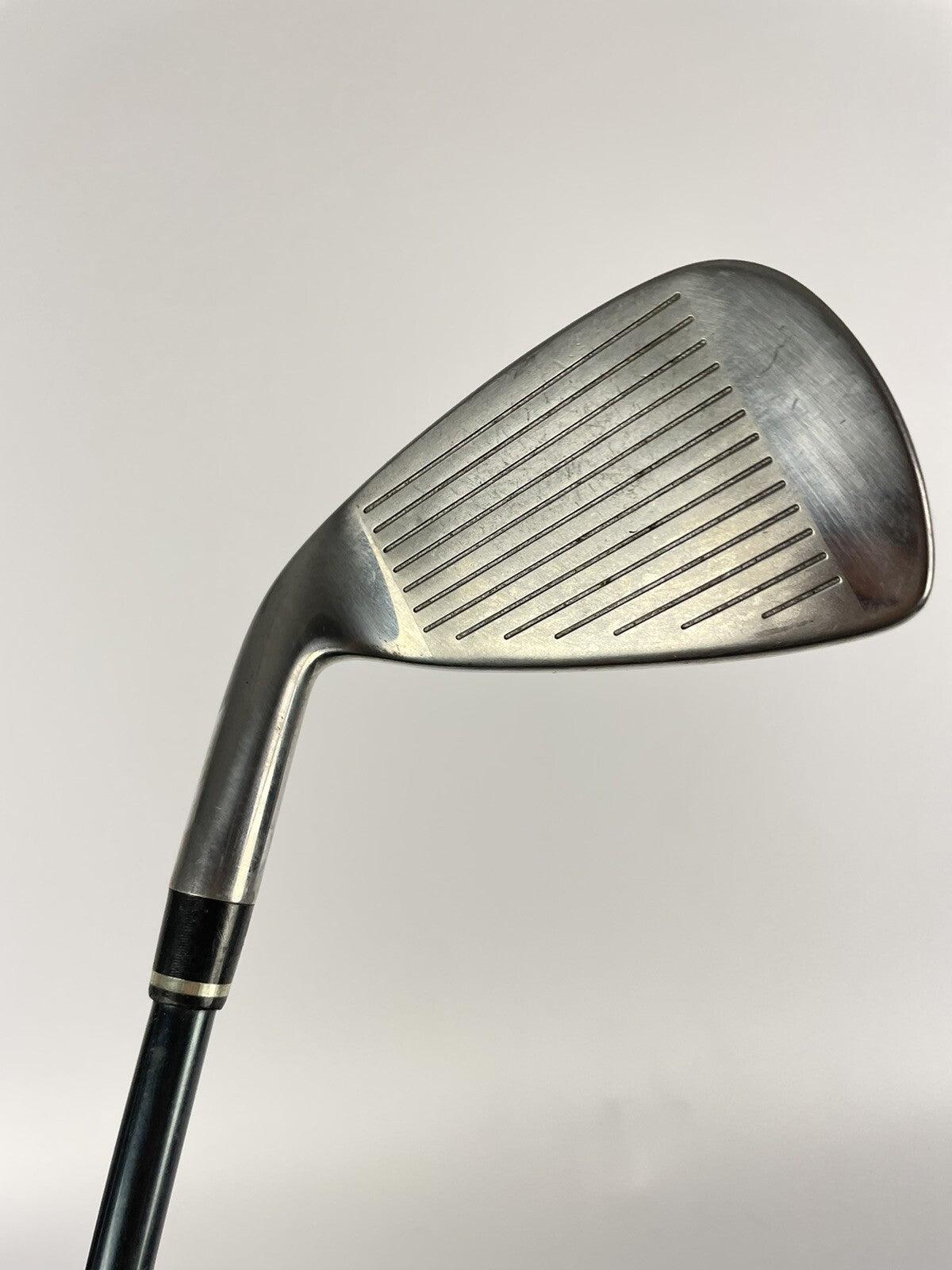 Wilson Staff Di6 6 Iron Ust Regular Graphite /New Grip /08905
