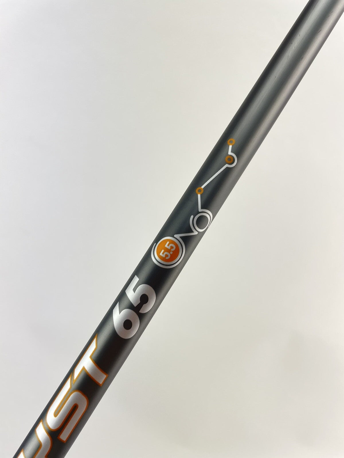 Catalyst 65 Iron Shaft 5.5 Regular Flex Graphite 35.5" /0.370 Parallel /185345