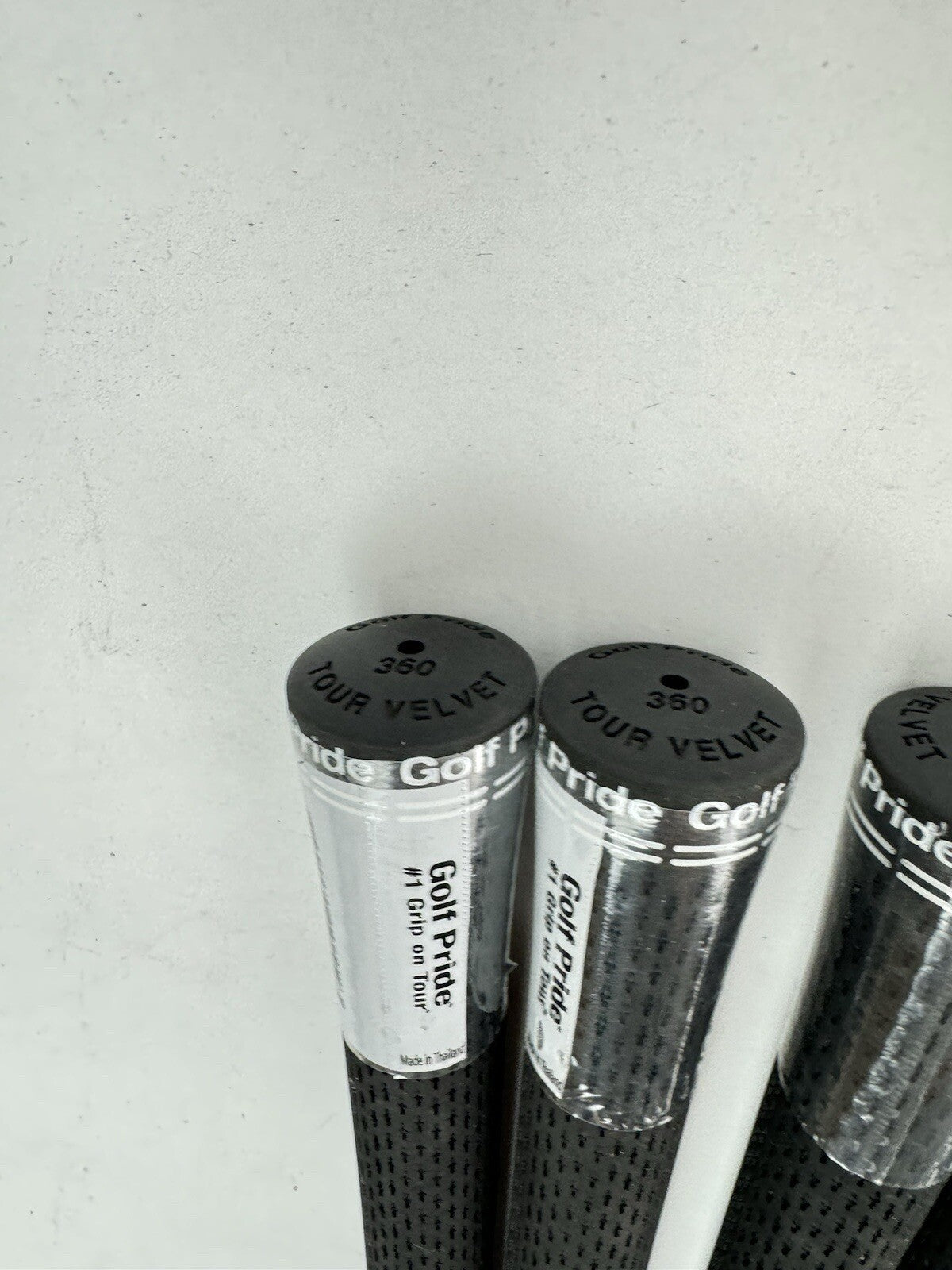 Golf Pride Tour Velvet Golf Grips (4) Standard /60R /Mens /199507