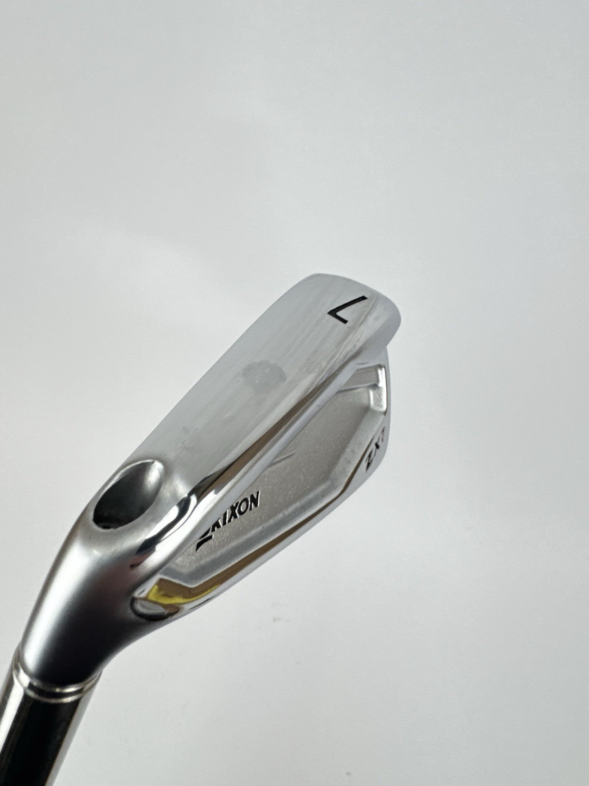 Srixon ZX7 7 Iron Left Handed Miyazaki 6A Senior Flex Graphite /Demo /330767