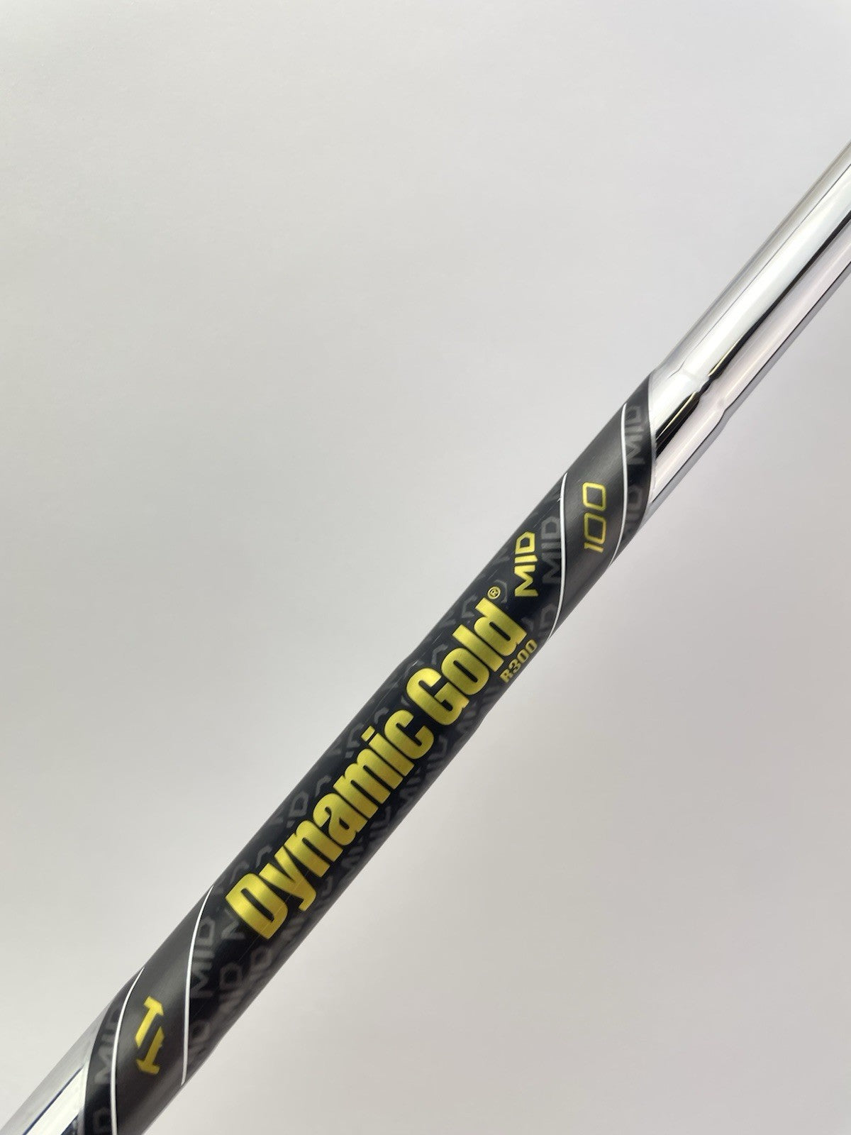 Dynamic Gold Mid 100 Iron Shaft R300 Regular Flex Steel 35.5 /0.355 /286354
