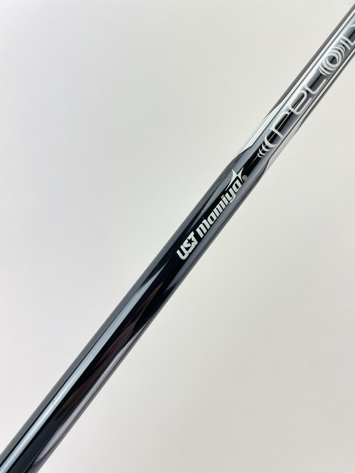 UST Recoil Dart Iron Shaft 65 F2 Senior Flex Graphite 35.25”/0.355 Tapered/299581