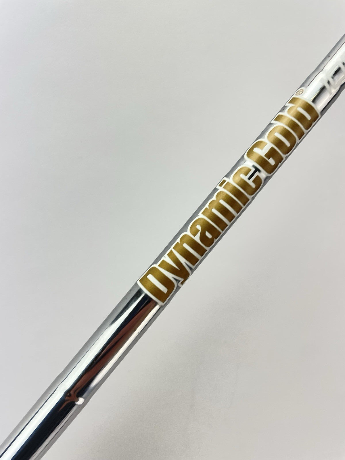 Dynamic Gold 105 Iron Shaft Vss Pro Regular Flex Steel 36” /0.355 Tapered /280042