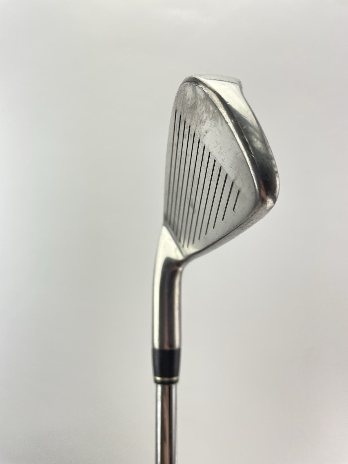Taylormade Golf 4 Iron 320 Regular Flex Steel /Right Handed /New Grip /2824810