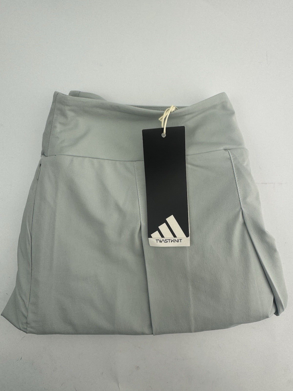 Adidas Women’s Ultimate365 Tour Pleated Skort Size UK Medium Grey/ New /309680