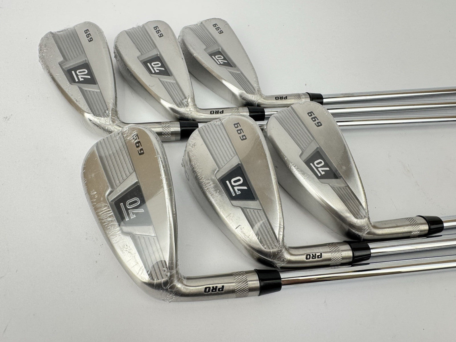 Sub70 699 Irons V2 5-PW Left Handed Elevate 95 Vss Regular Steel /New /343500