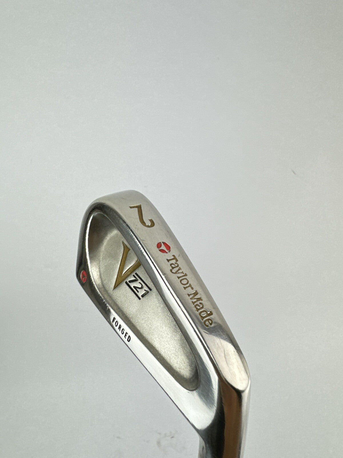 Taylormade V721 Forged 2 Iron R300 Regular Steel /Right /New Grip /189574