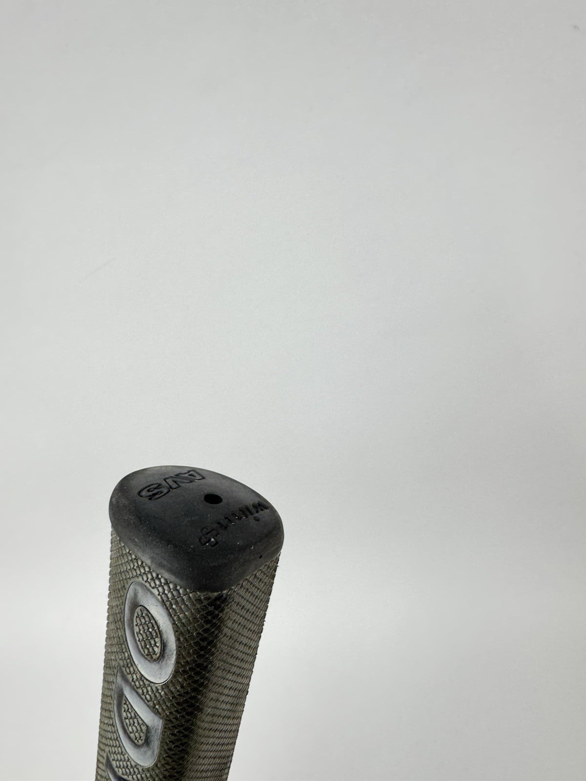 Odyssey 2 Ball Putter White Hot Center Shafted 33.5” /Right Handed /3447813